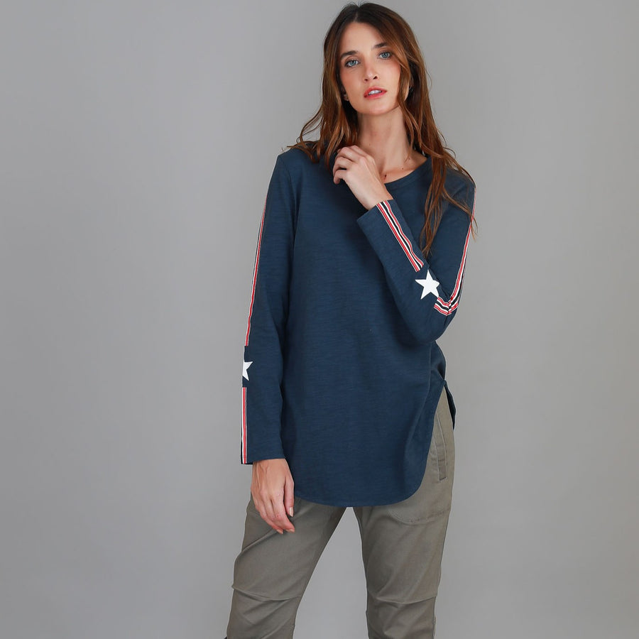 Junee Twin Stripe Star T Shirt size guide