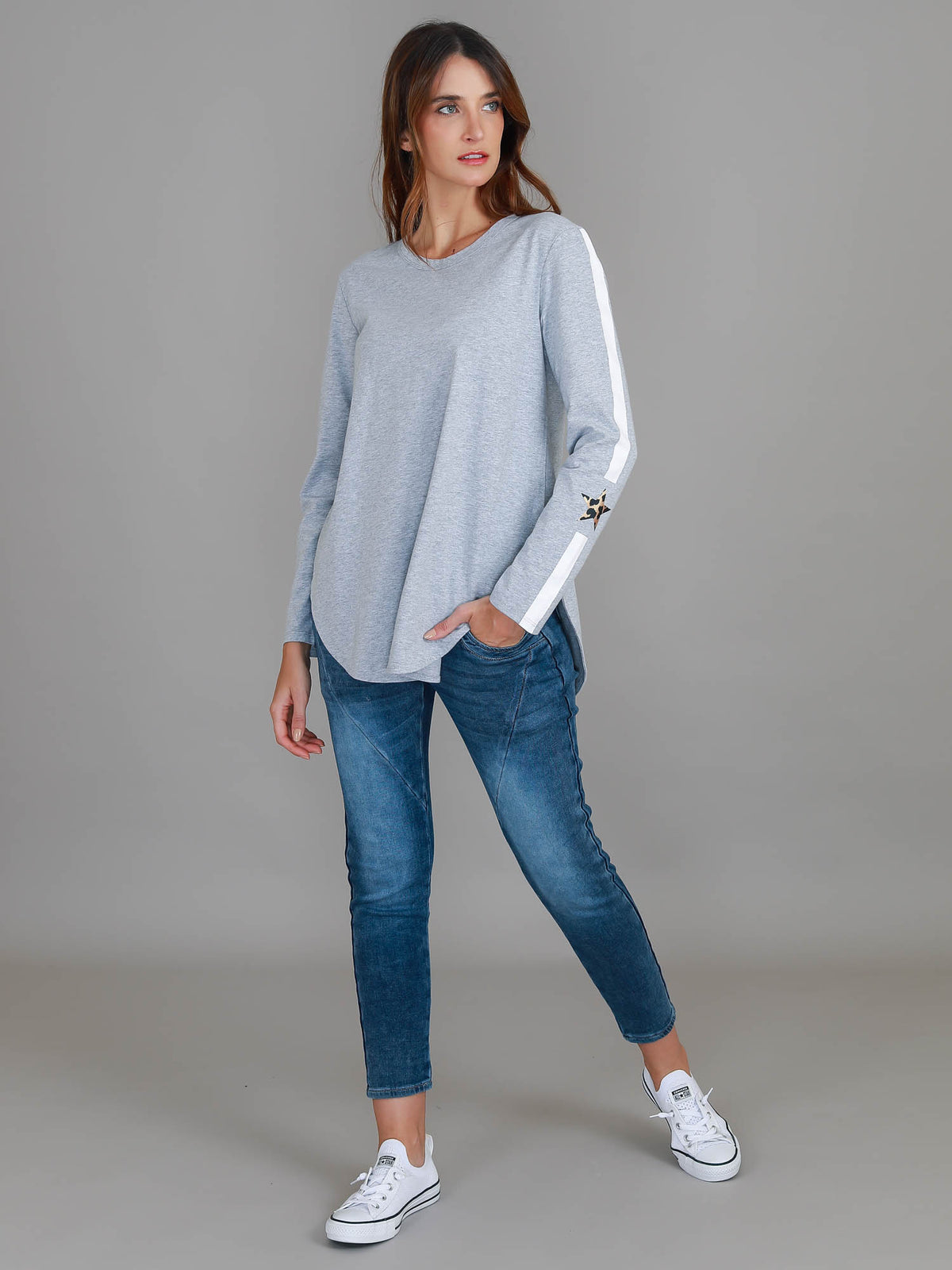 grey leopard star long sleeve