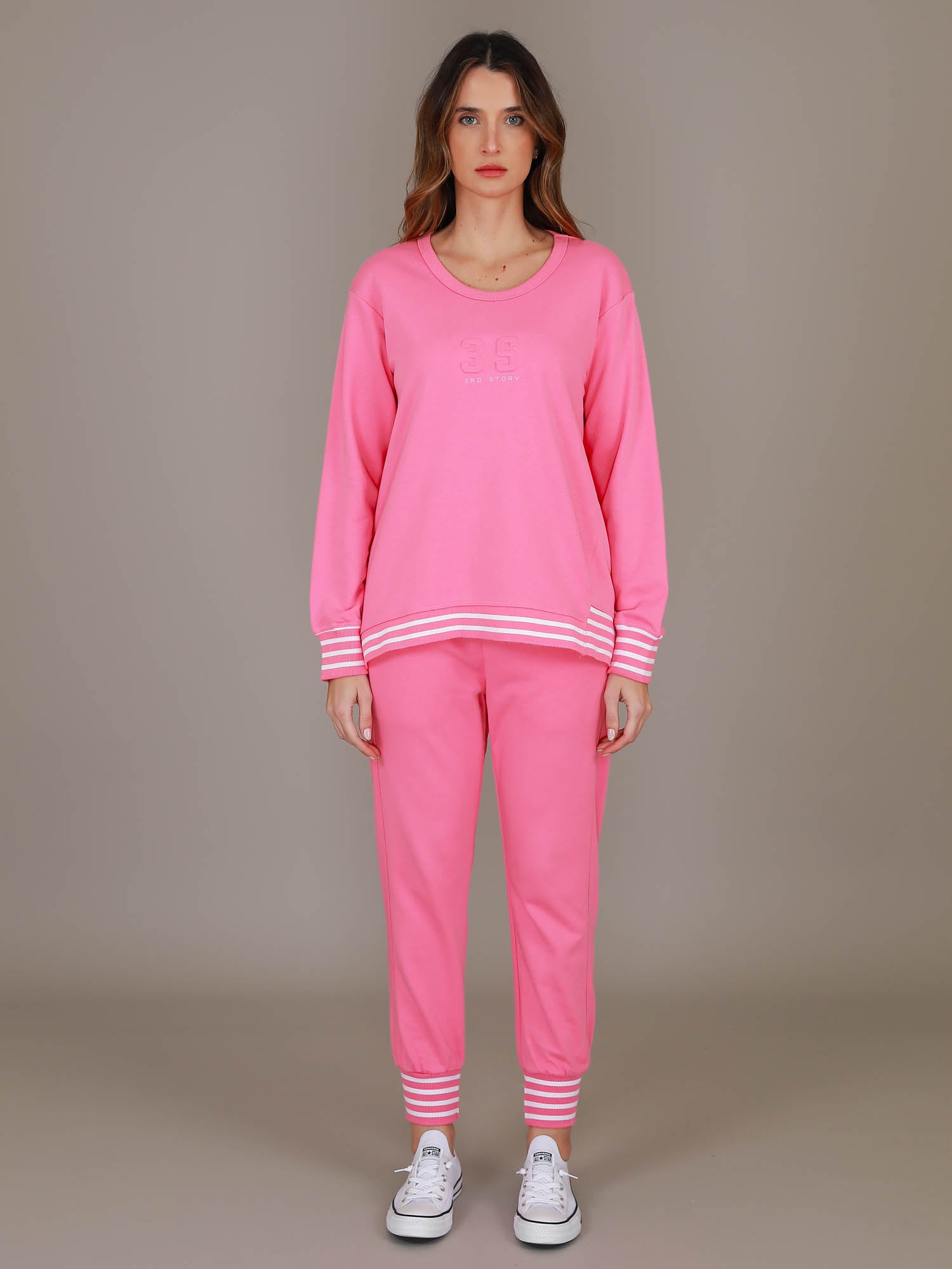 magenta sweatshirt #color_pop pink