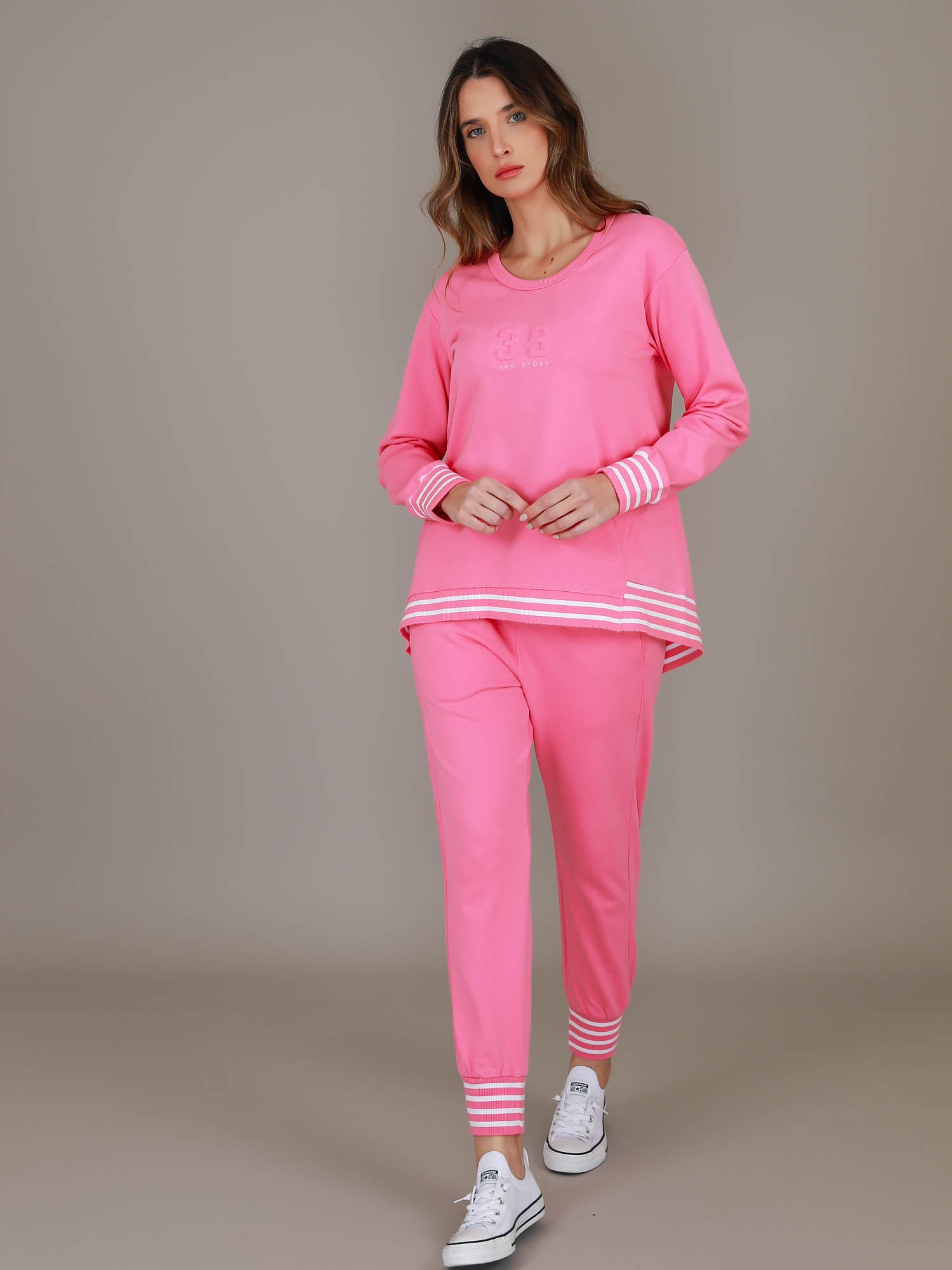 hot pink crewneck #color_pop pink