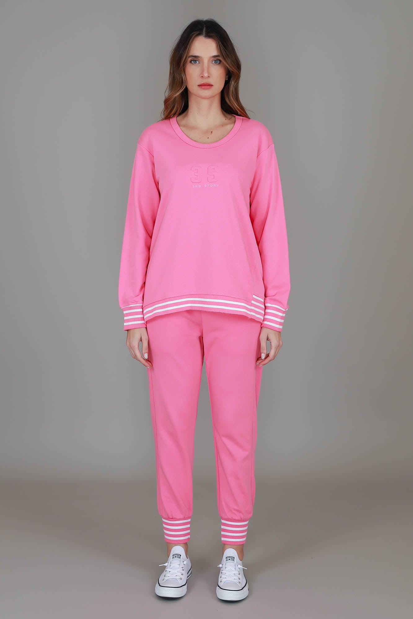 magenta sweatshirt #color_pop pink