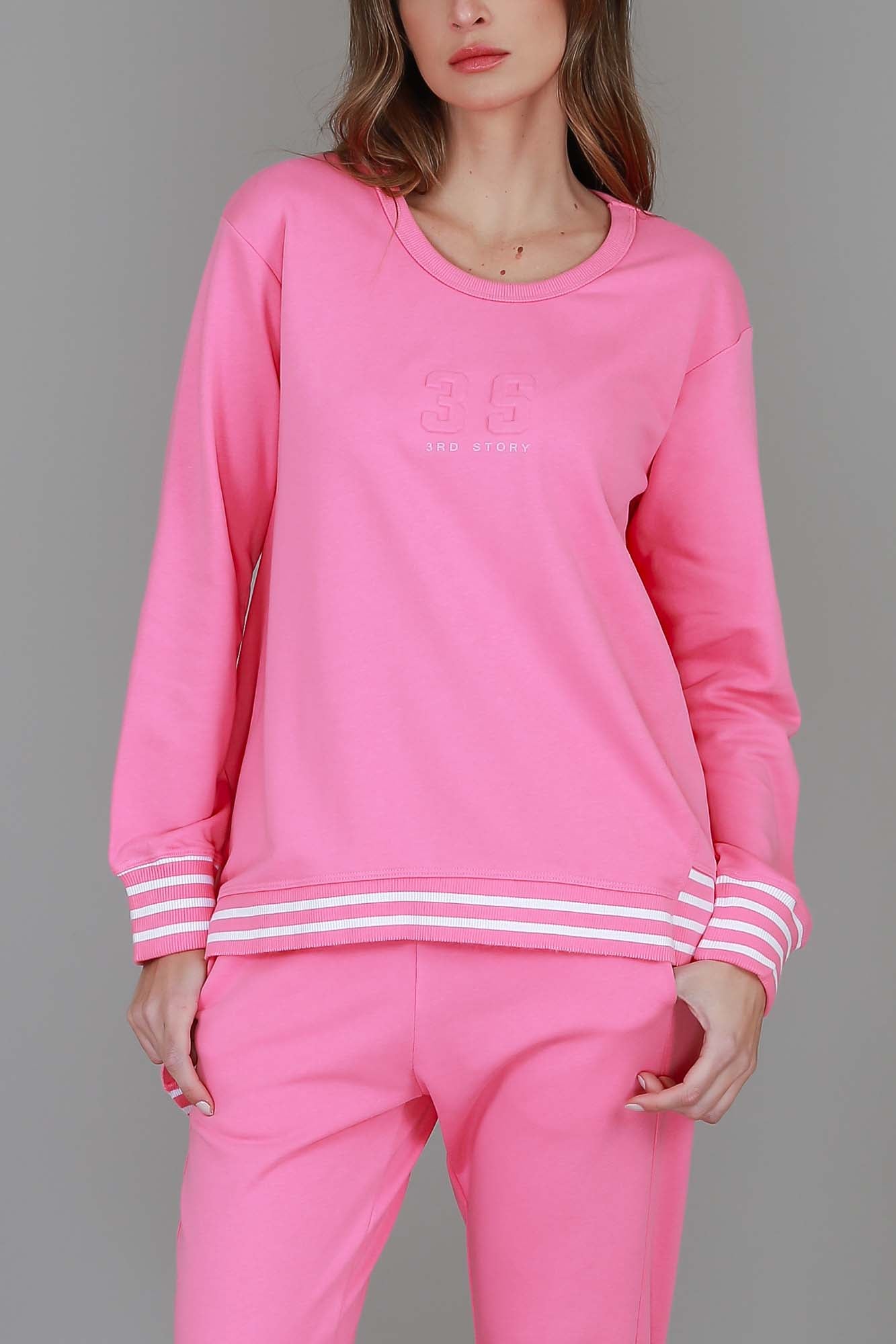 hot pink jumper #color_pop pink