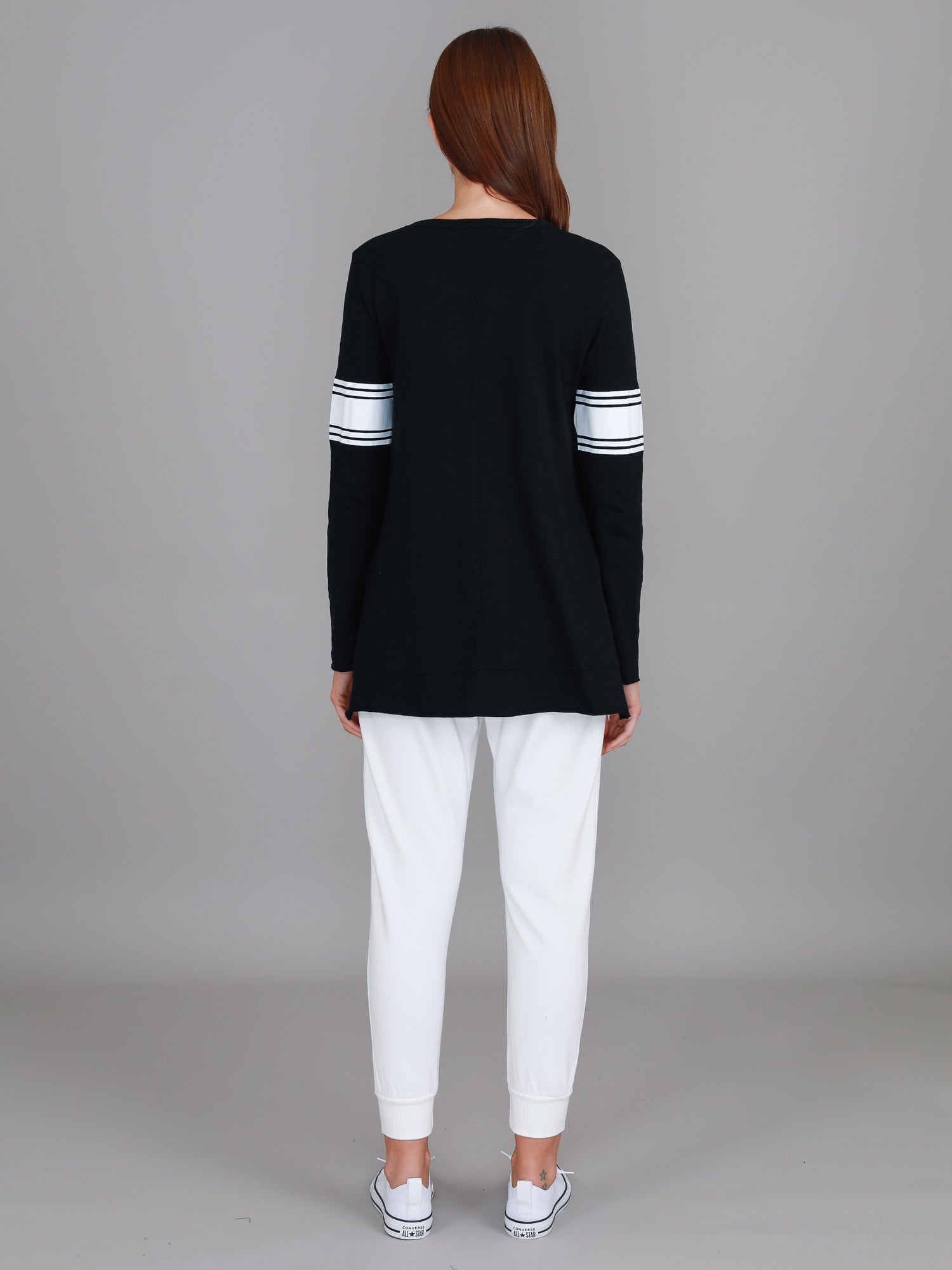 black long sleeve top #color_black