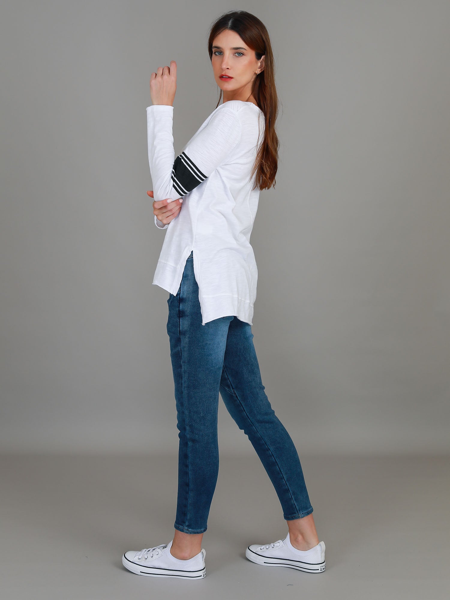 long sleeve white top #color_white w/stripe