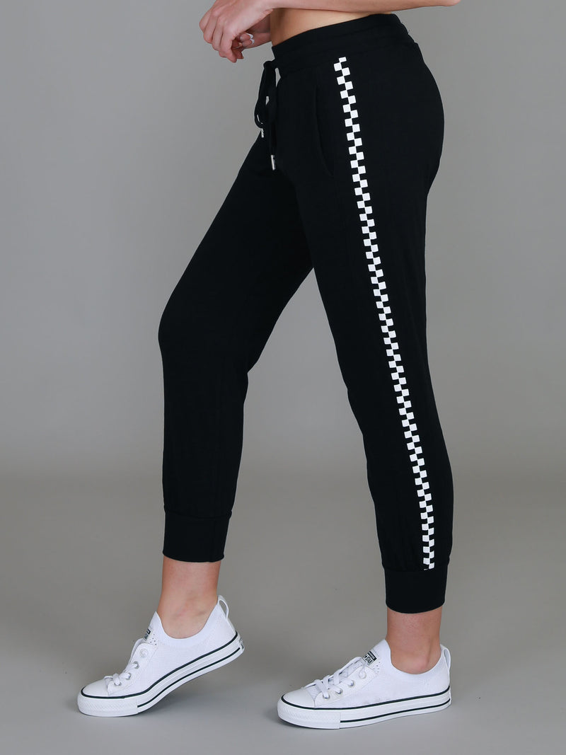 womens trackpants #color_black