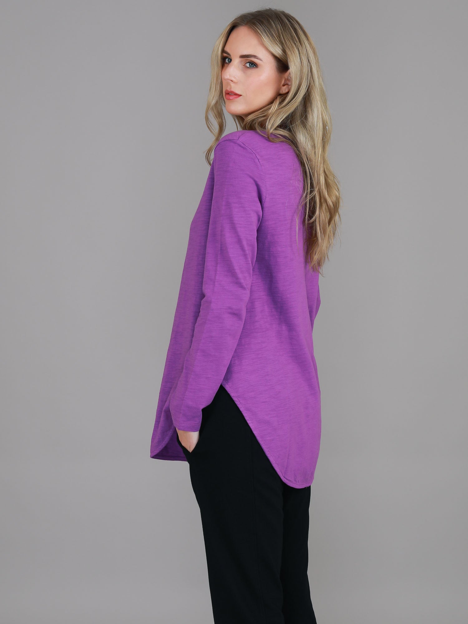 long sleeve flowy top #color_grape