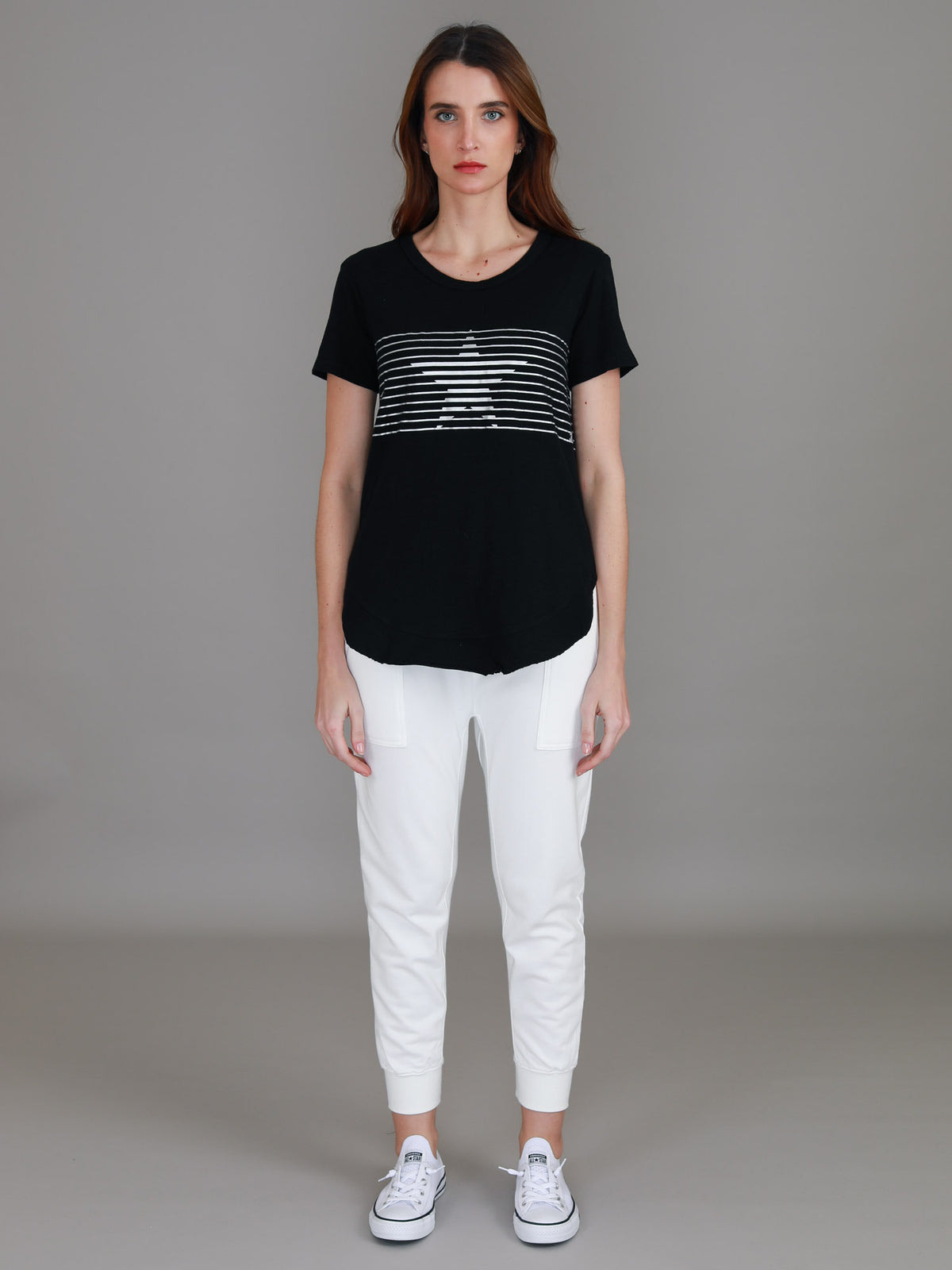 star print black tee