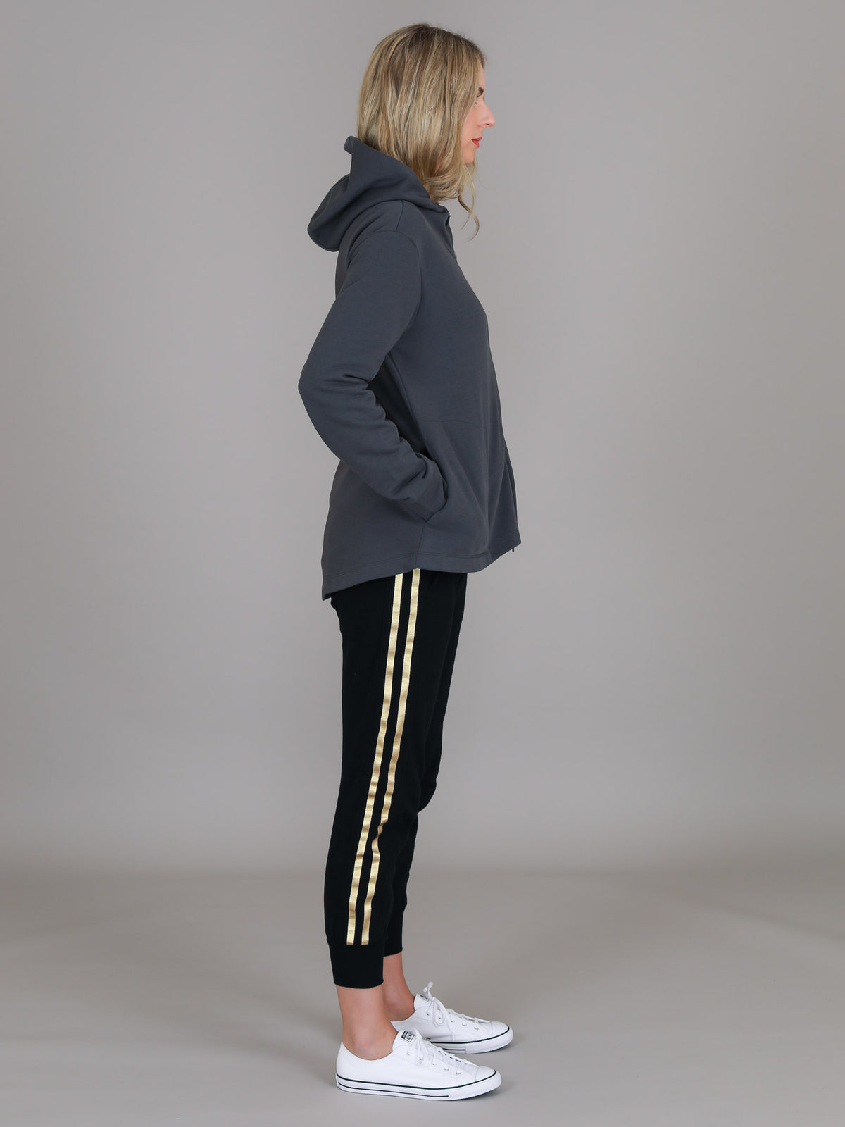 grey zip up hoodie