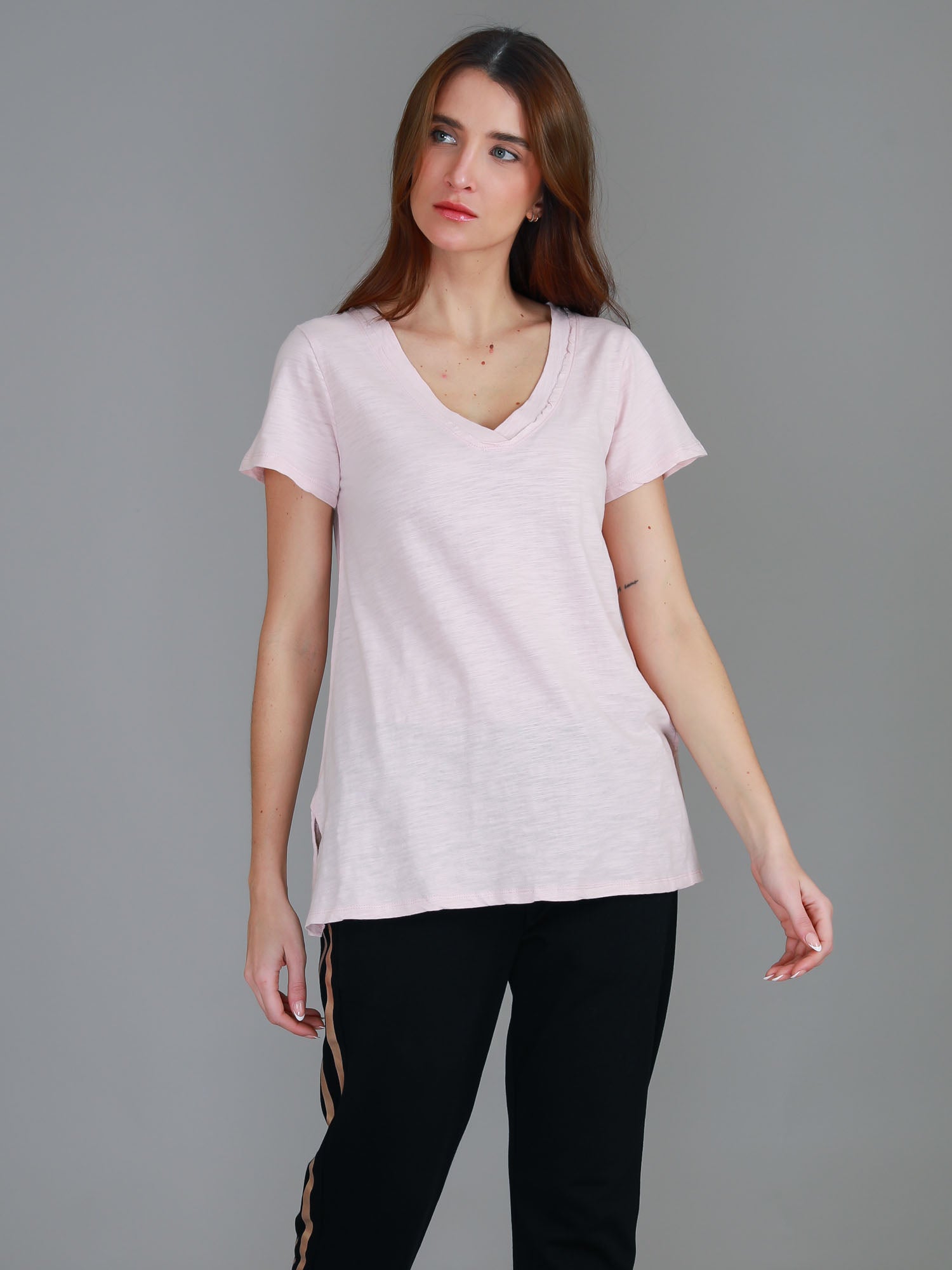 low v neck top #color_blush marle