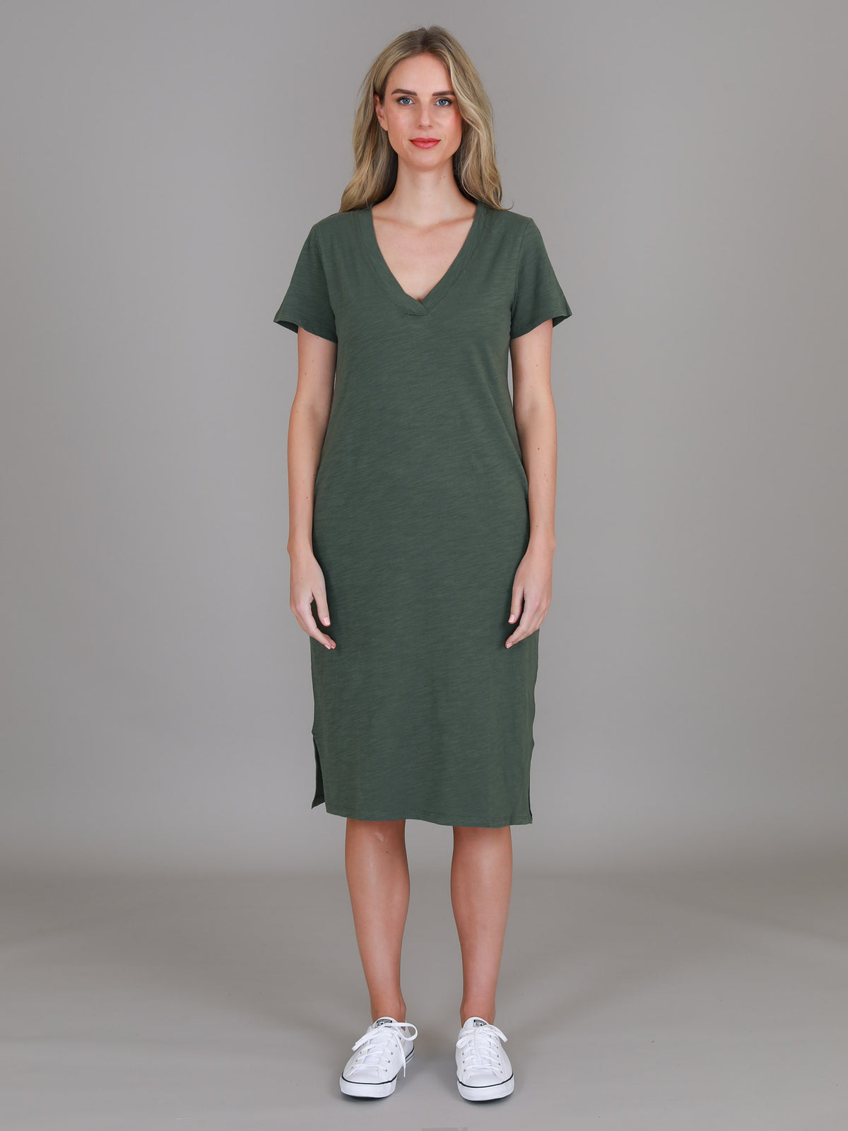 green short sleeve dress