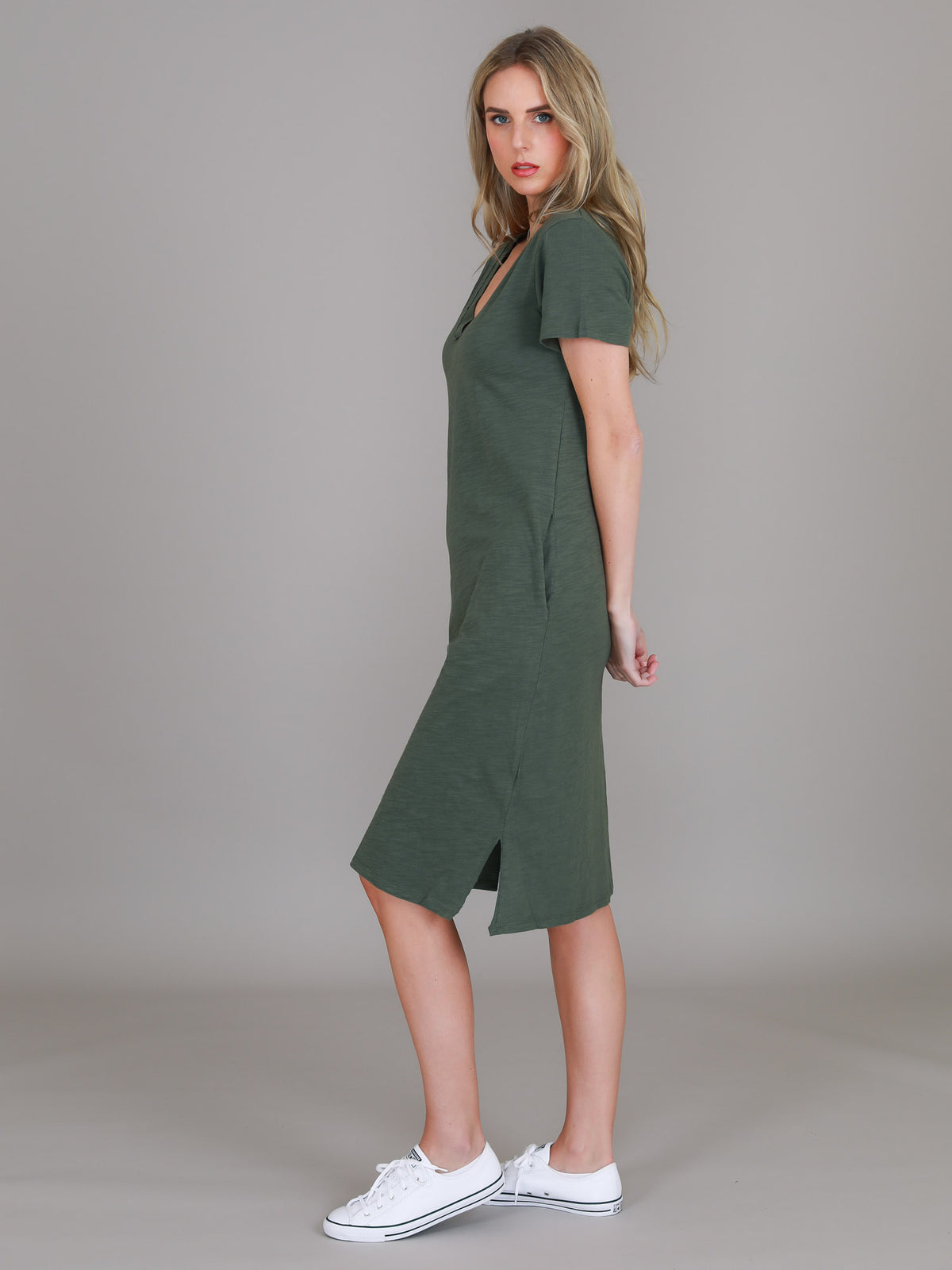 green dress