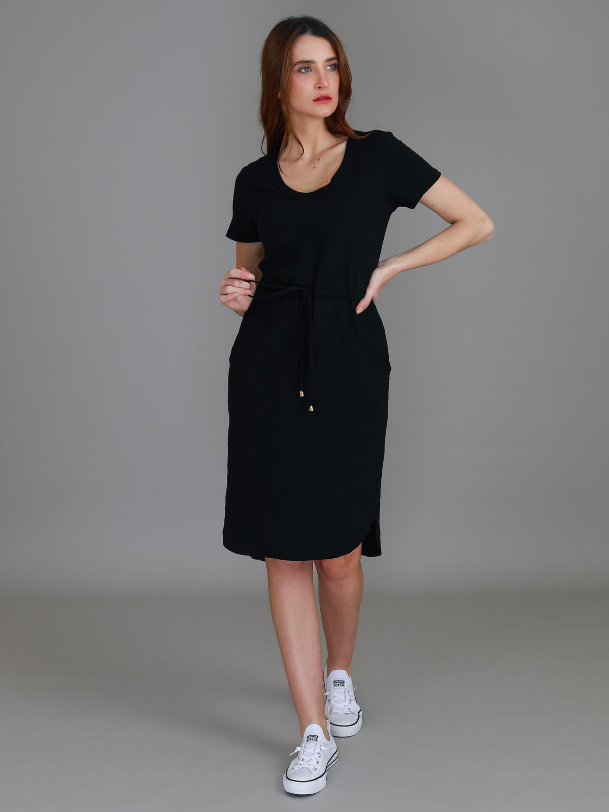 black short sleeve dress