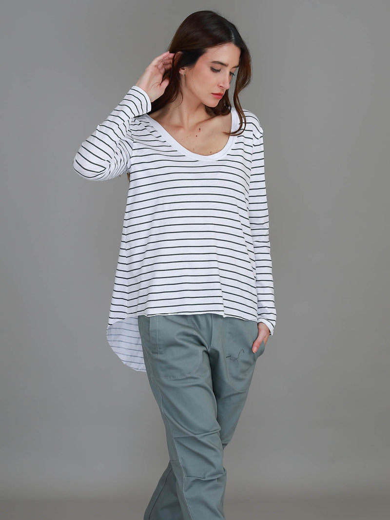 stripe scoop long sleeve tee #color_stripe