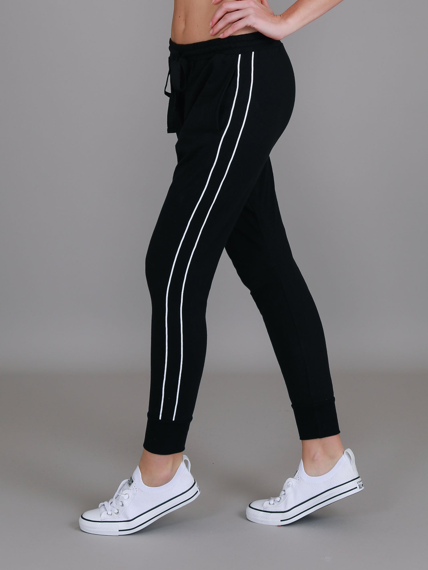 casual joggers #color_black