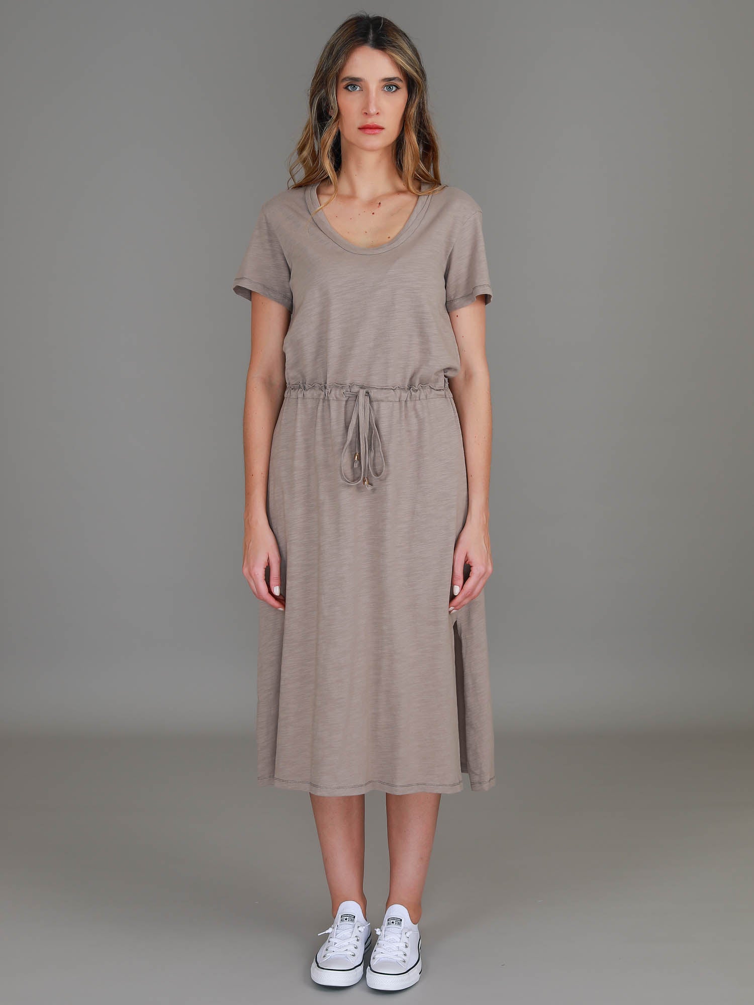 drawstring dress with sleeves #color_pebble