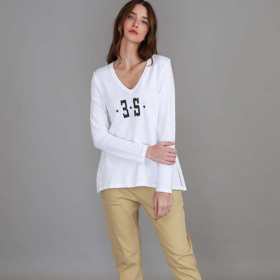 Blair V Neck Logo T Shirt size guide