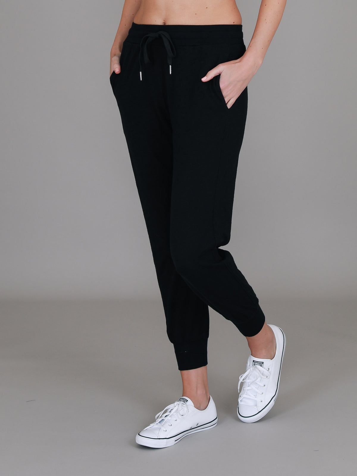 joggers black