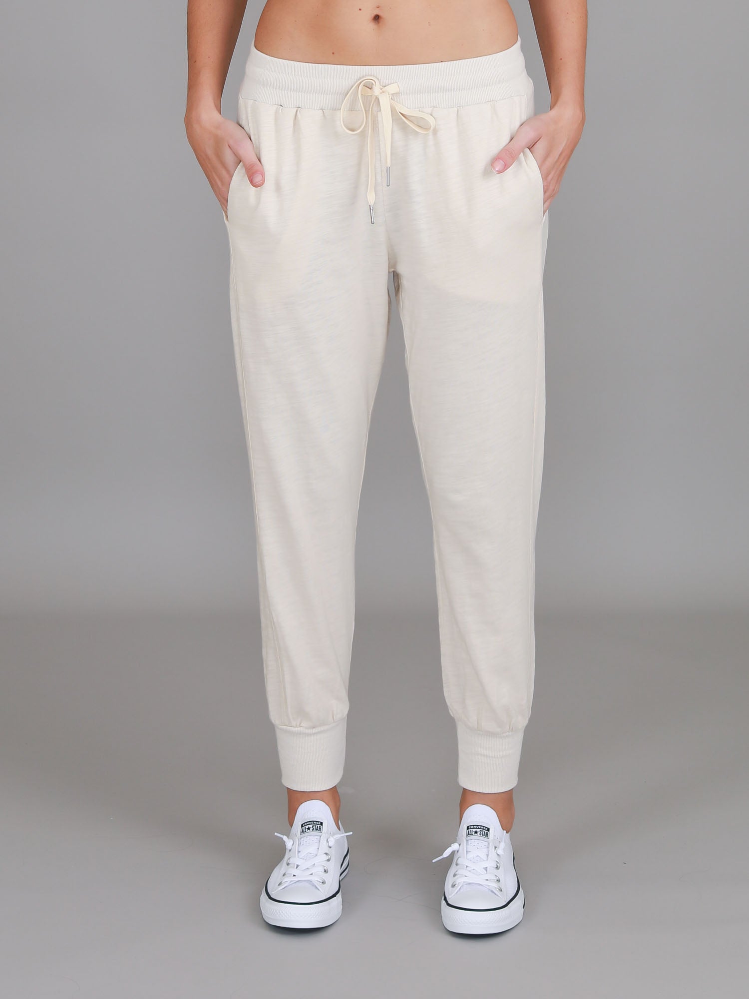 beige womens joggers #color_tofu