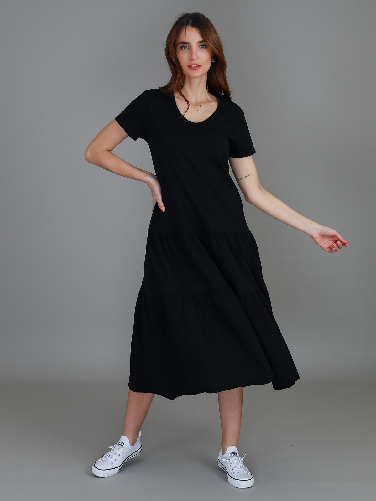 black midi dress womens