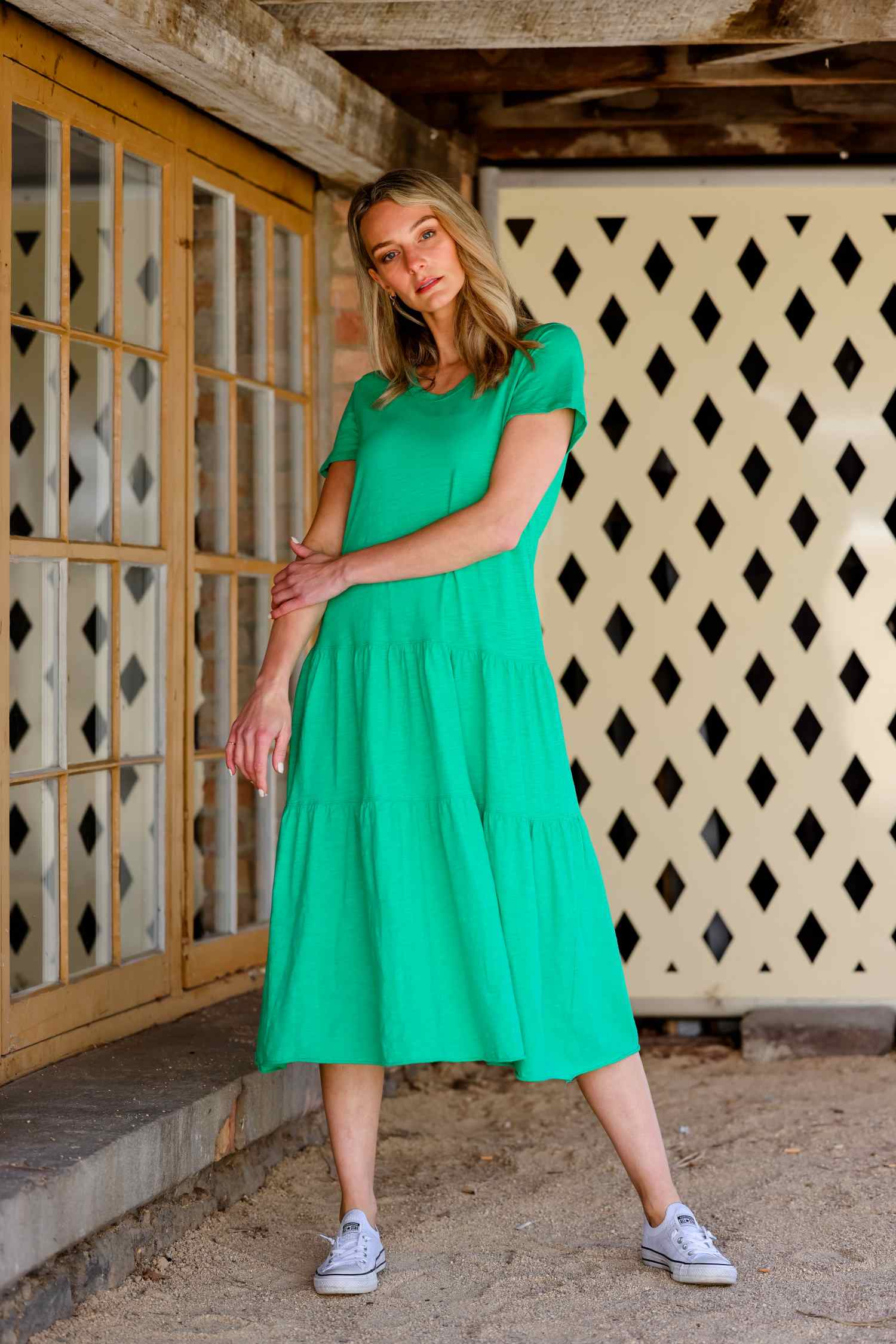 green dress with sleeves #color_island green