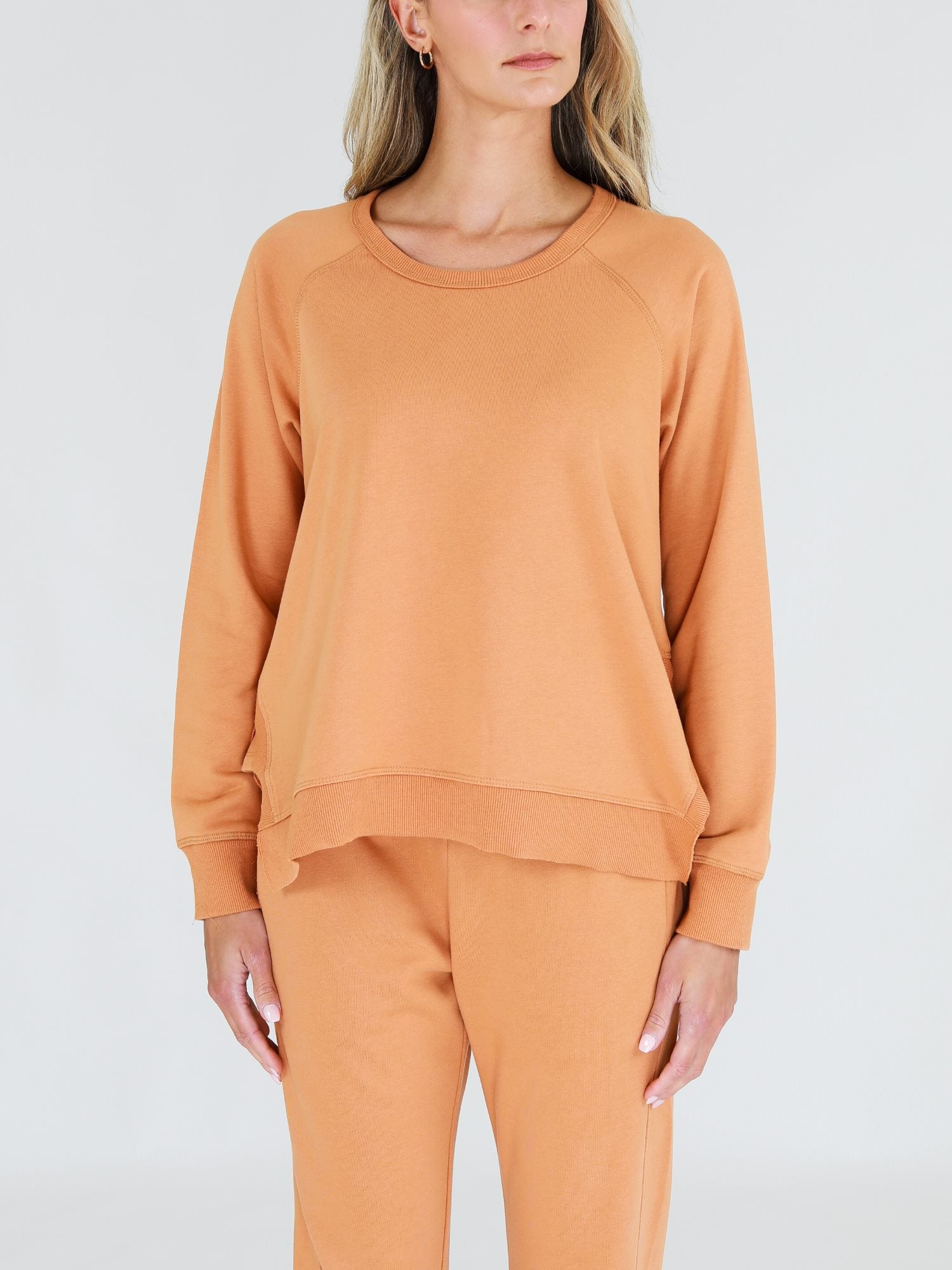 Womens Sweatshirt #color_apricot crush