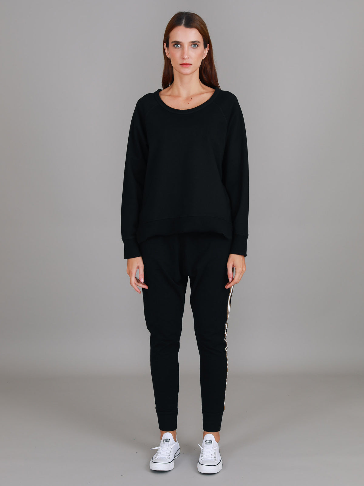 black jumper women