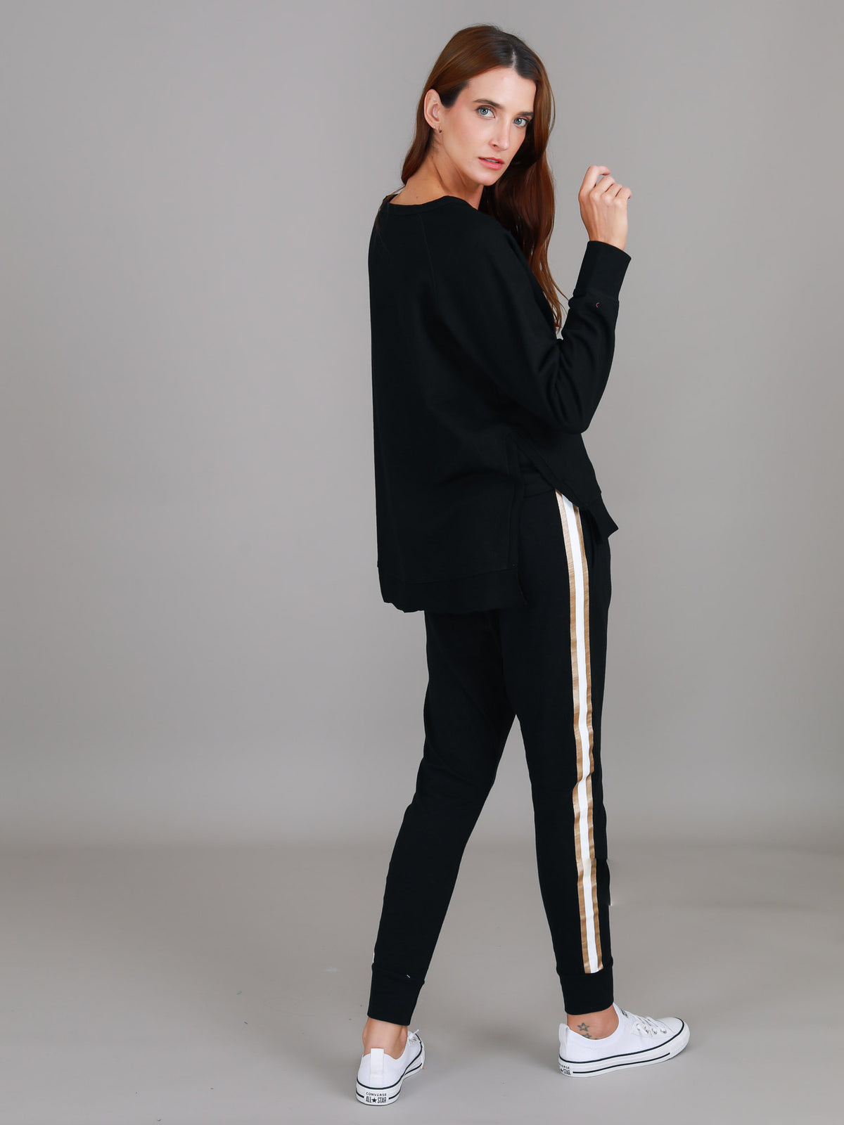 black jumpers womens