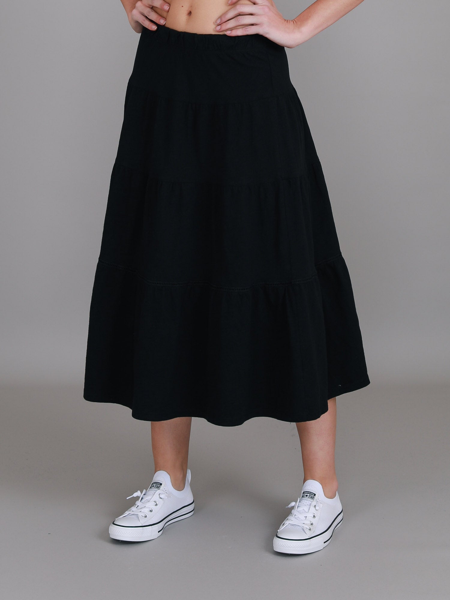 maxi skirts #color_black