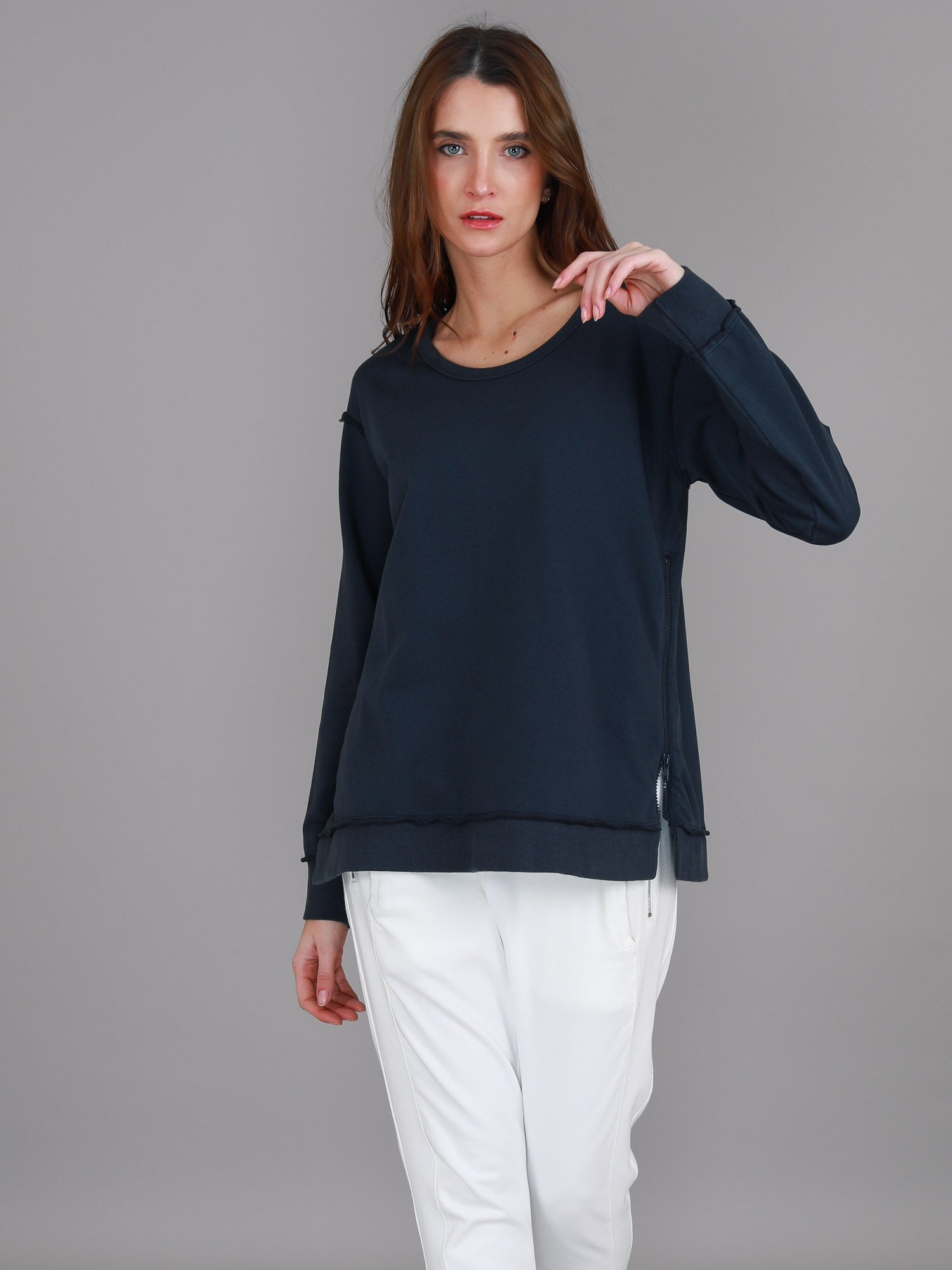 navy crewneck sweatshirt #color_ink