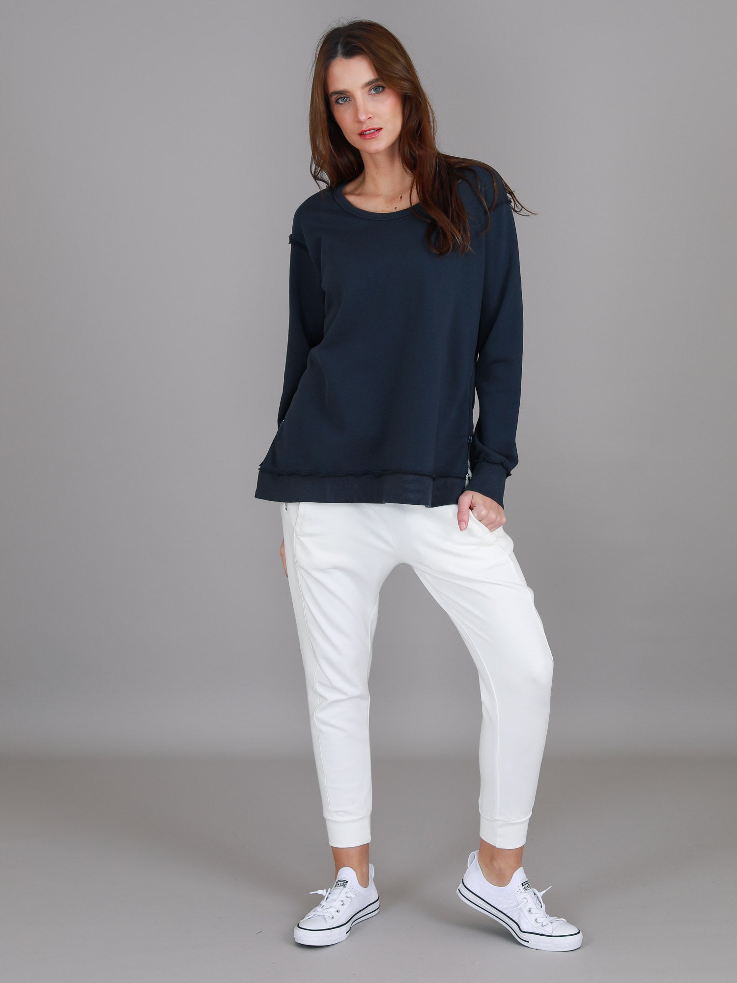 navy color sweatshirt #color_ink