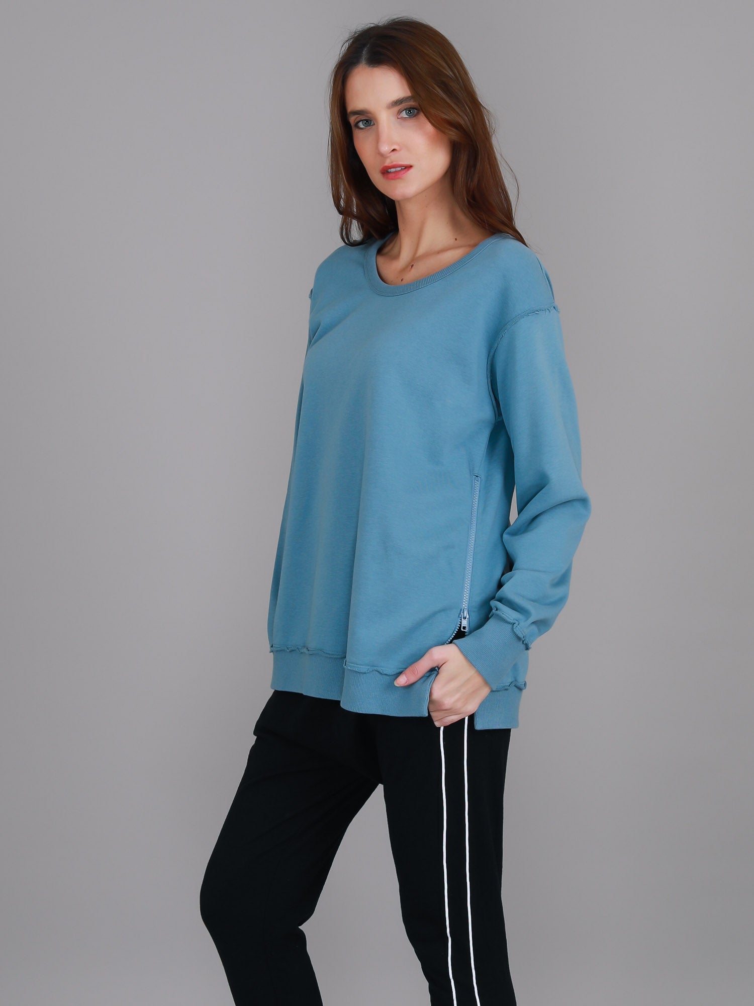 sweatshirt blue #color_oceana blue