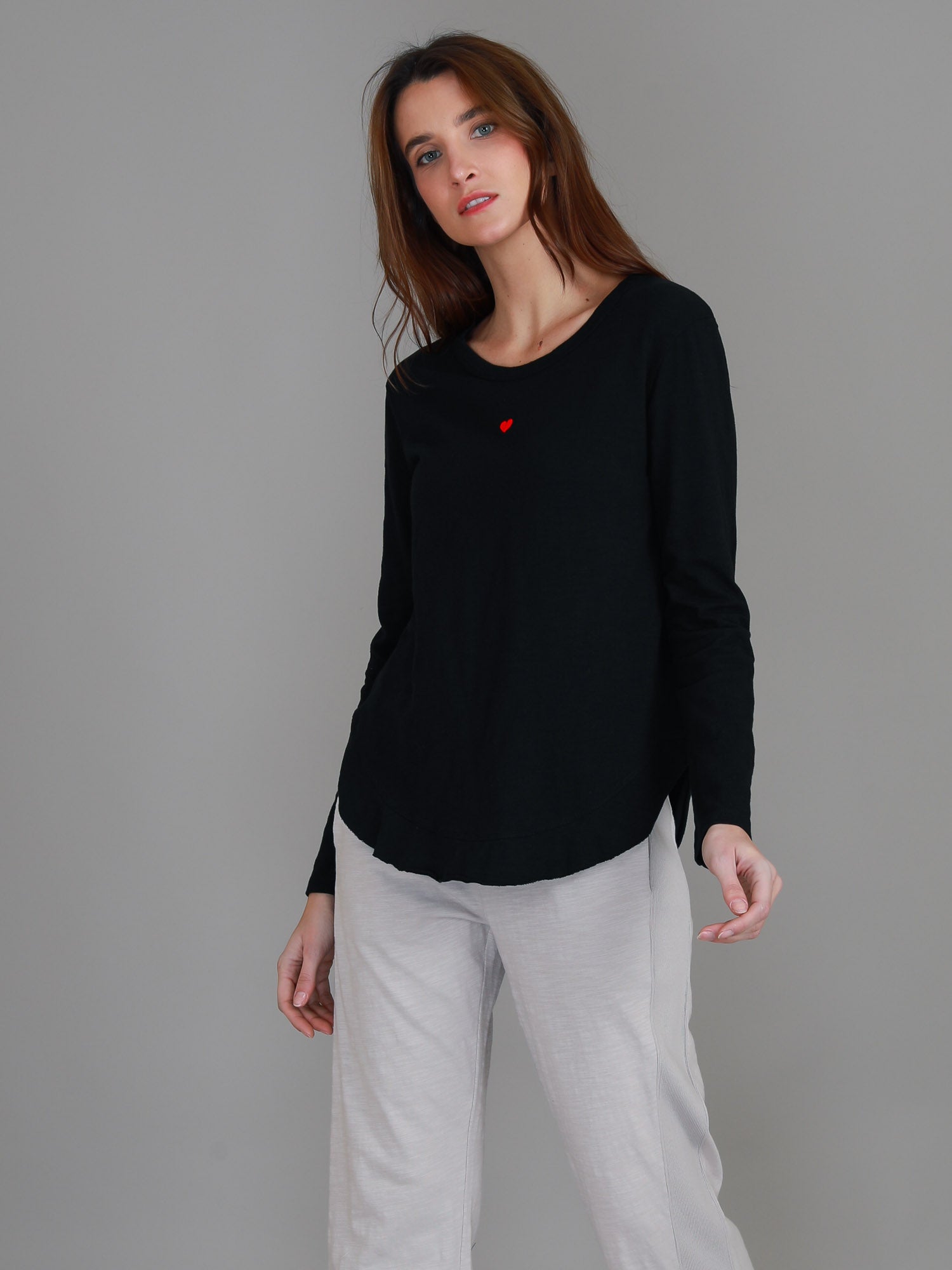 plain black t shirt women's #color_black