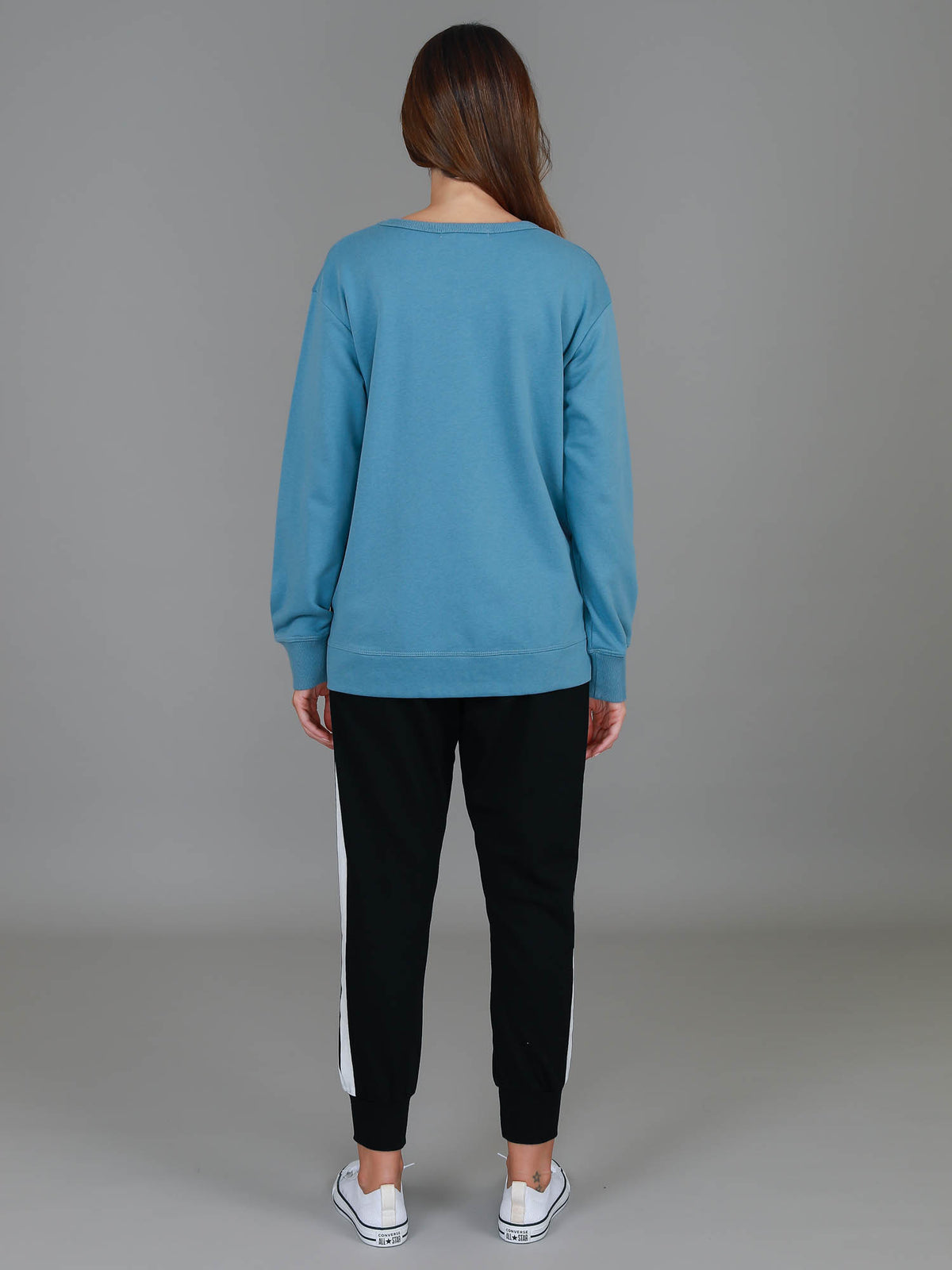 blue sweatshirt women