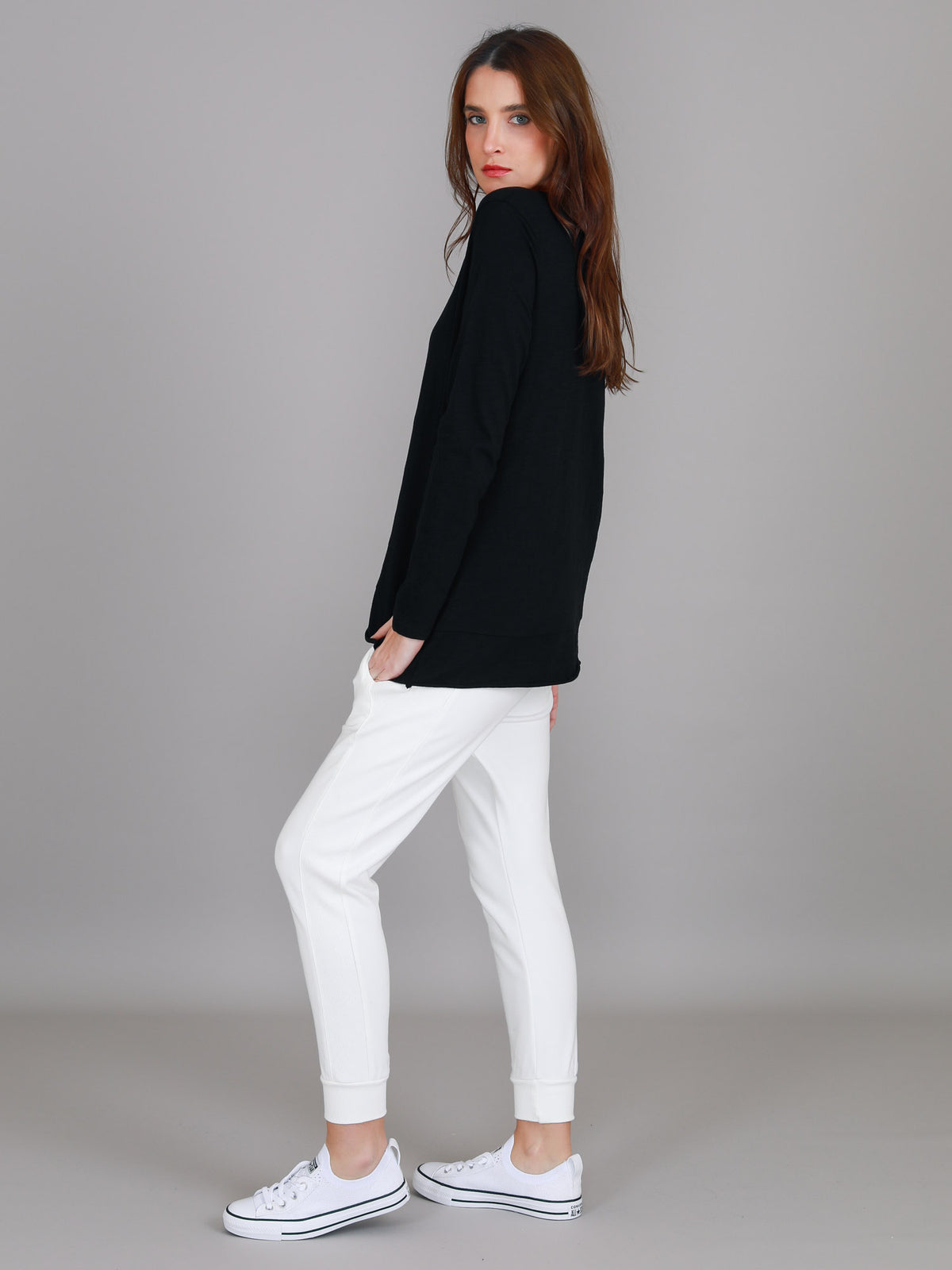 black curved hem long sleeve tee