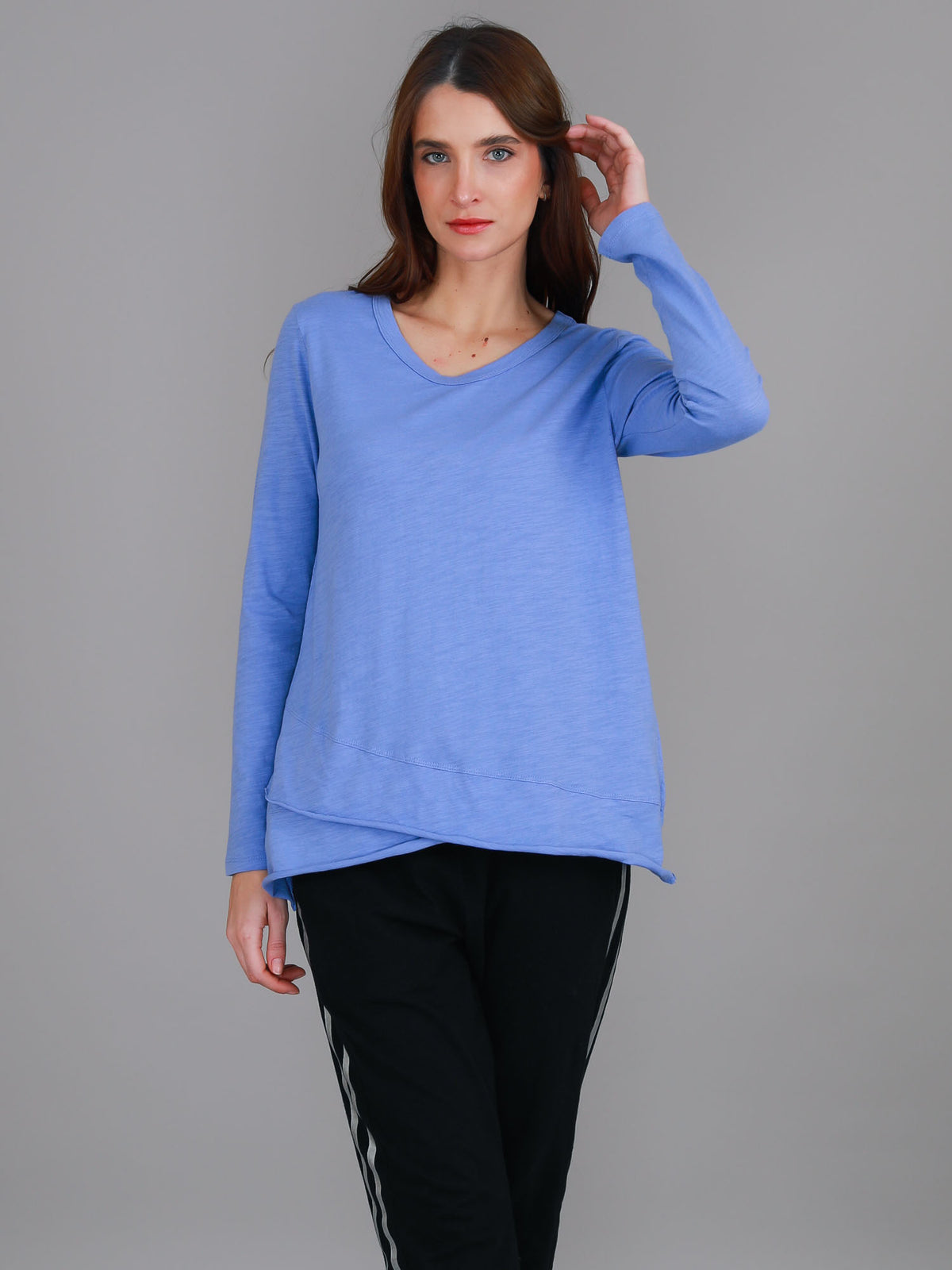 spanish violet crew tee