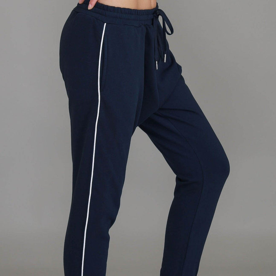 Ivy Side Stripe Sweatpants size guide