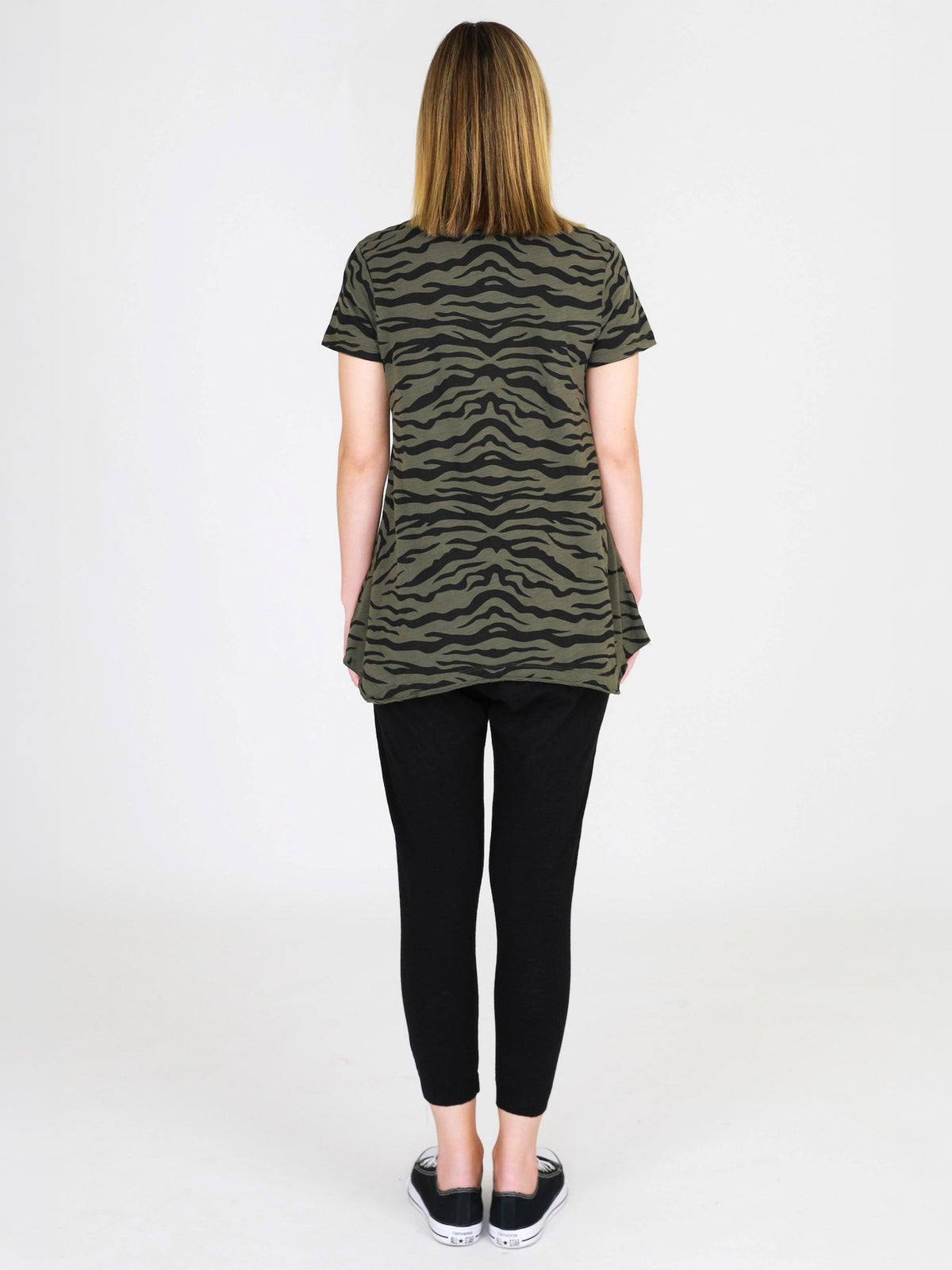 Oversized Graphic T Shirt #color_khaki