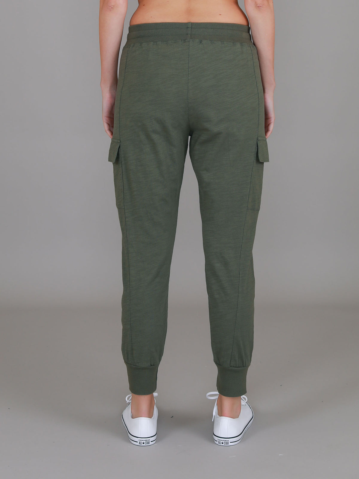 womens khaki cargo joggers
