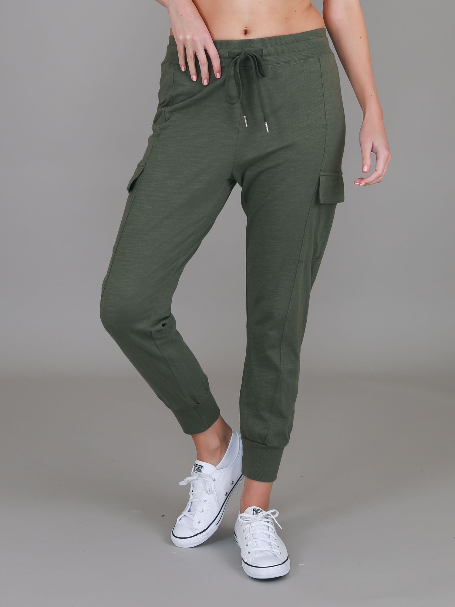 womens cargo jogger #color_khaki