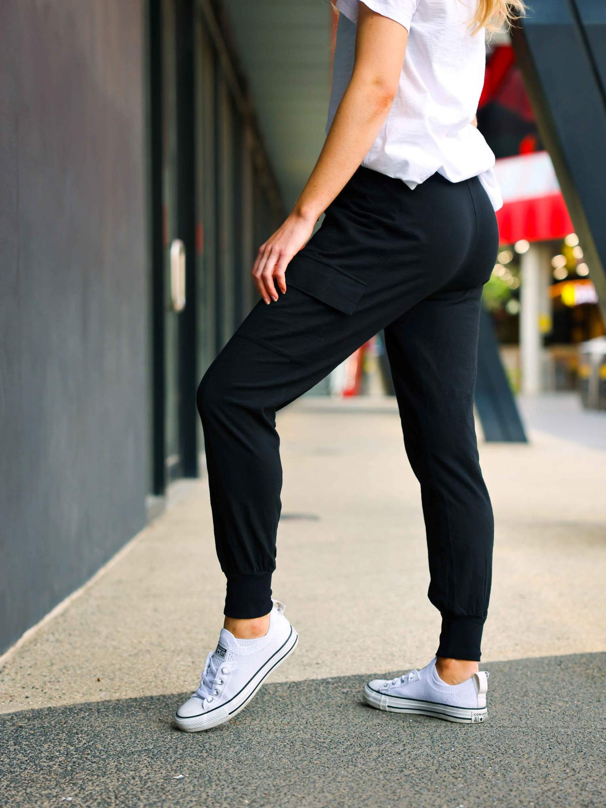 black cotton cargo pants