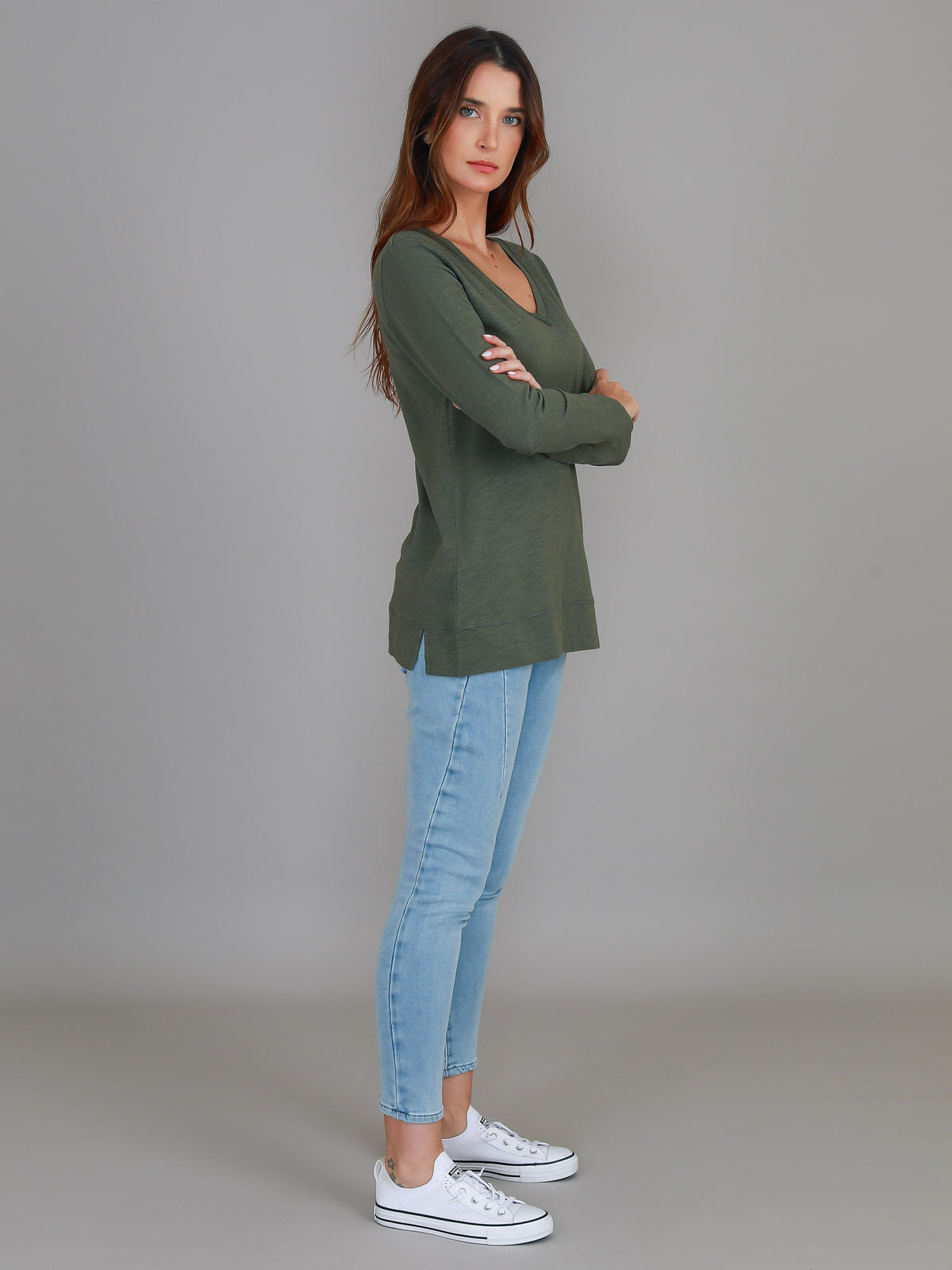 khaki side split v neck tee