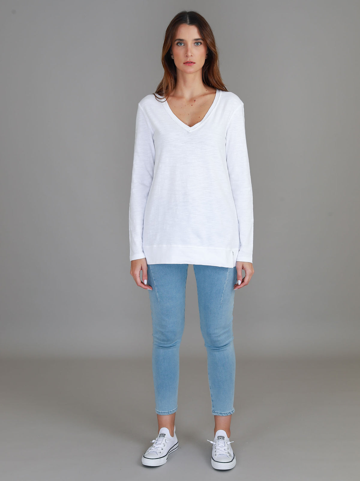 white cotton v neck long sleeve