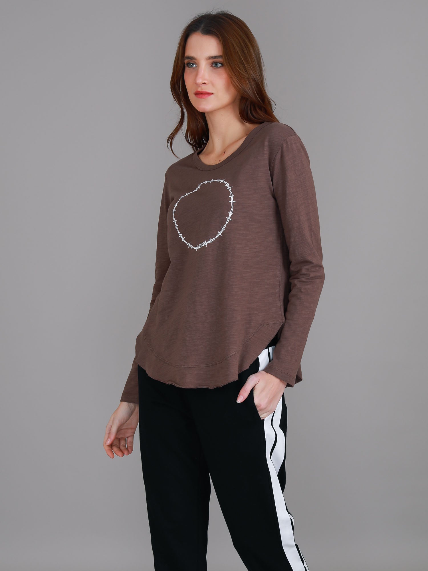 long sleeve ladies tops #color_cocoa