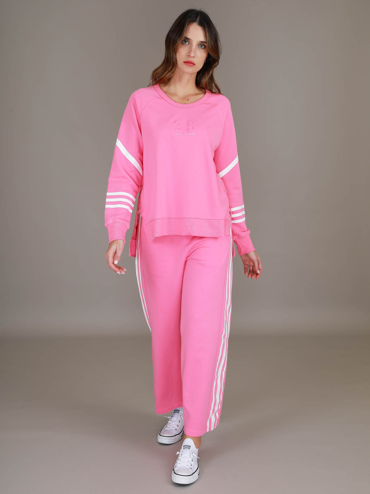 bubblegum pink sweatshirt #color_bubble gum