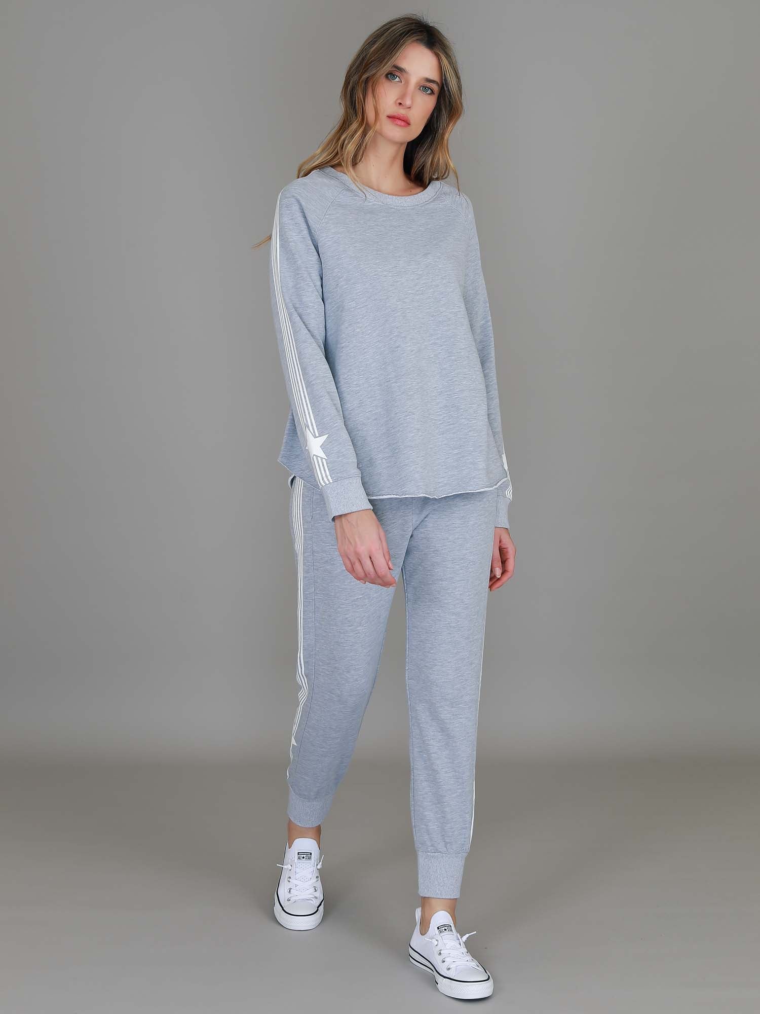 grey tracksuits #color_grey marle