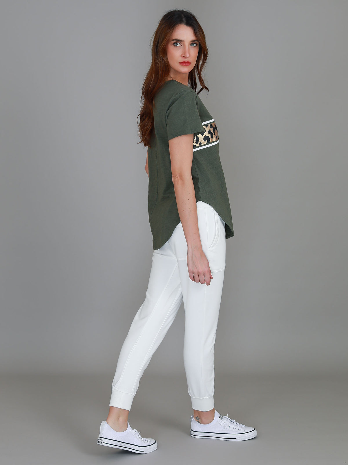 khaki leopard star top
