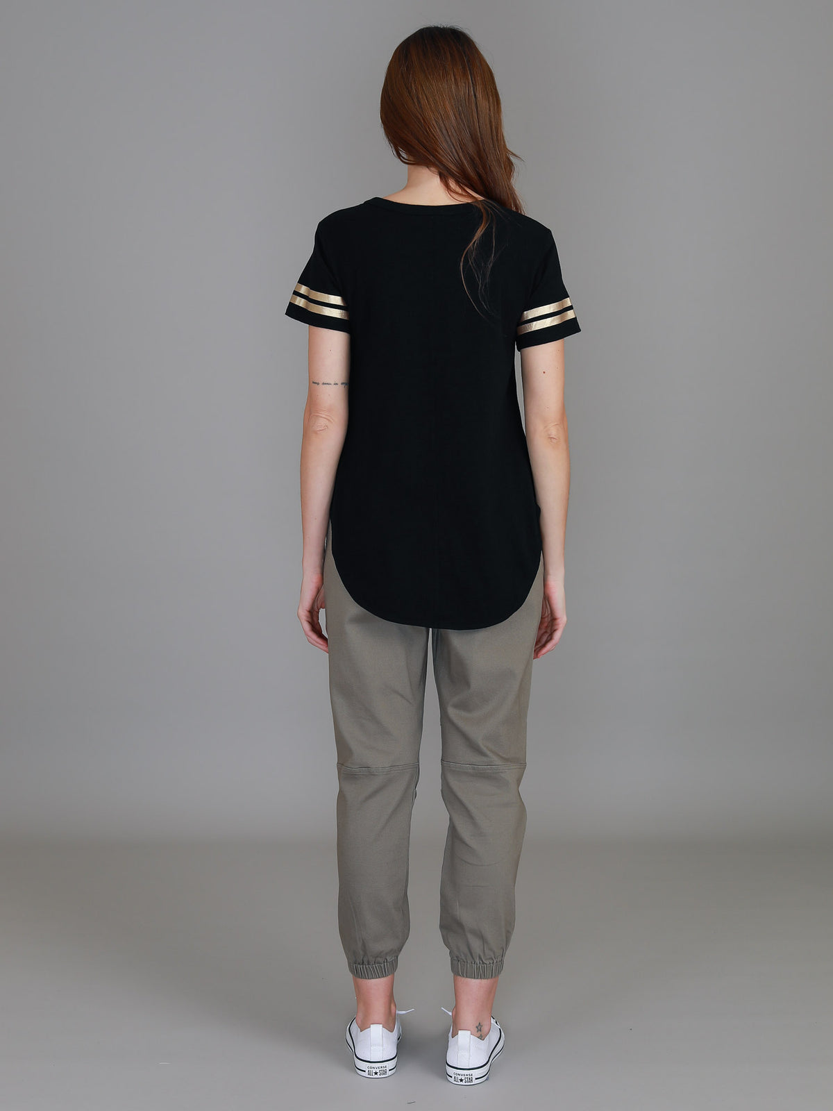 black star leopard sleeve stripe tee