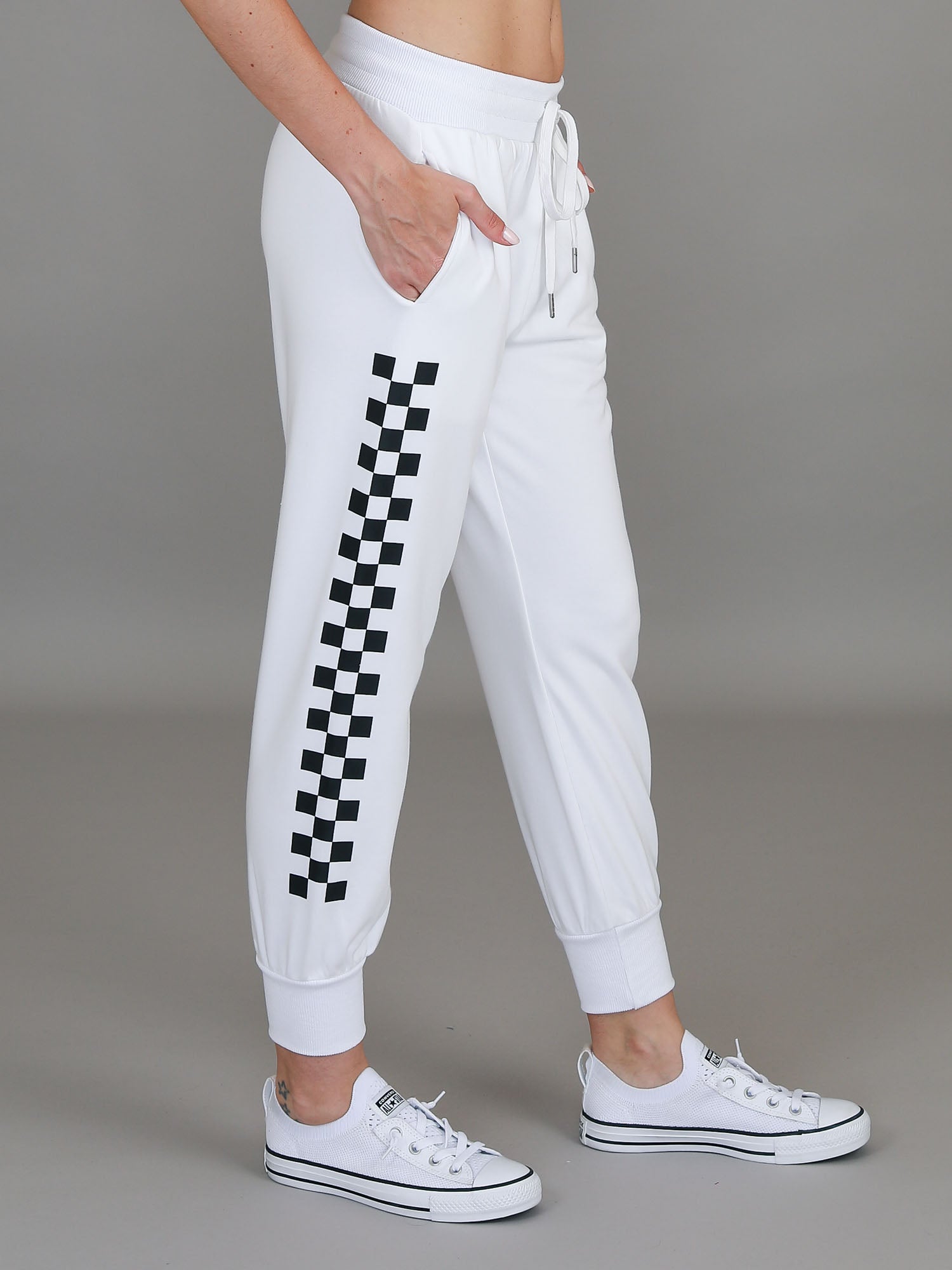 women's white jogger set #color_white