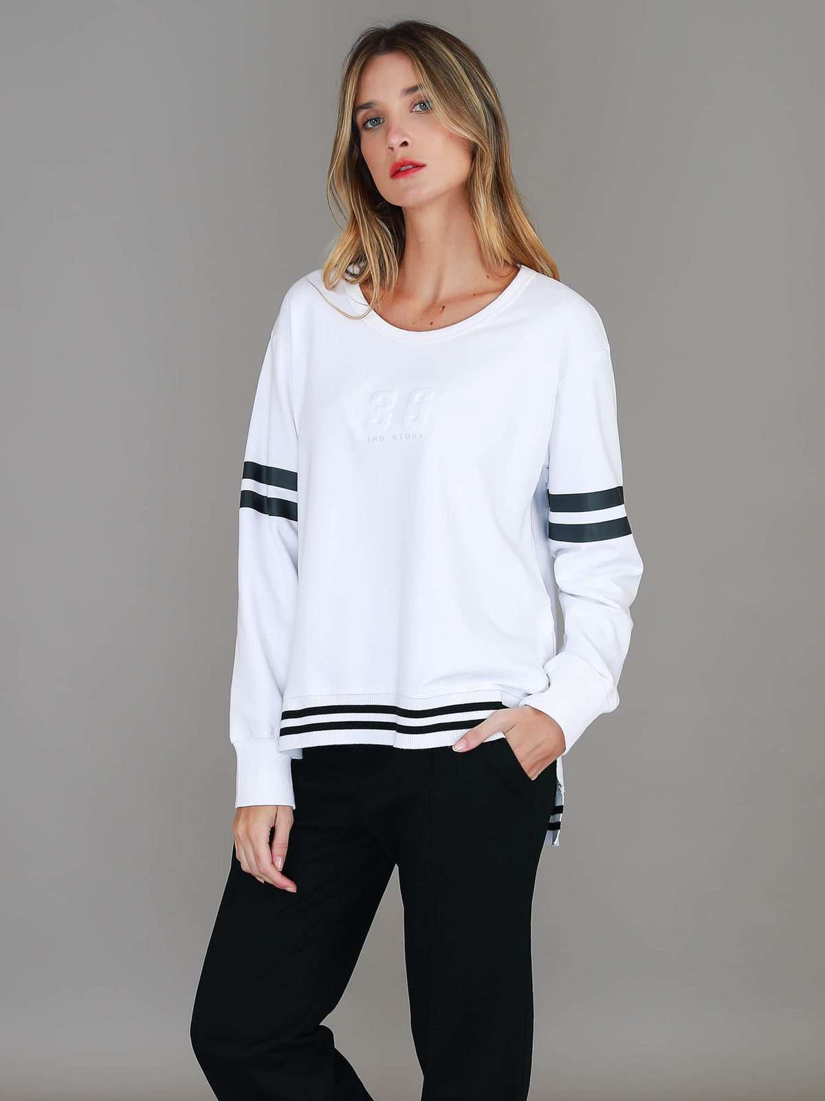 Dora 3S Logo Stripe Sweater