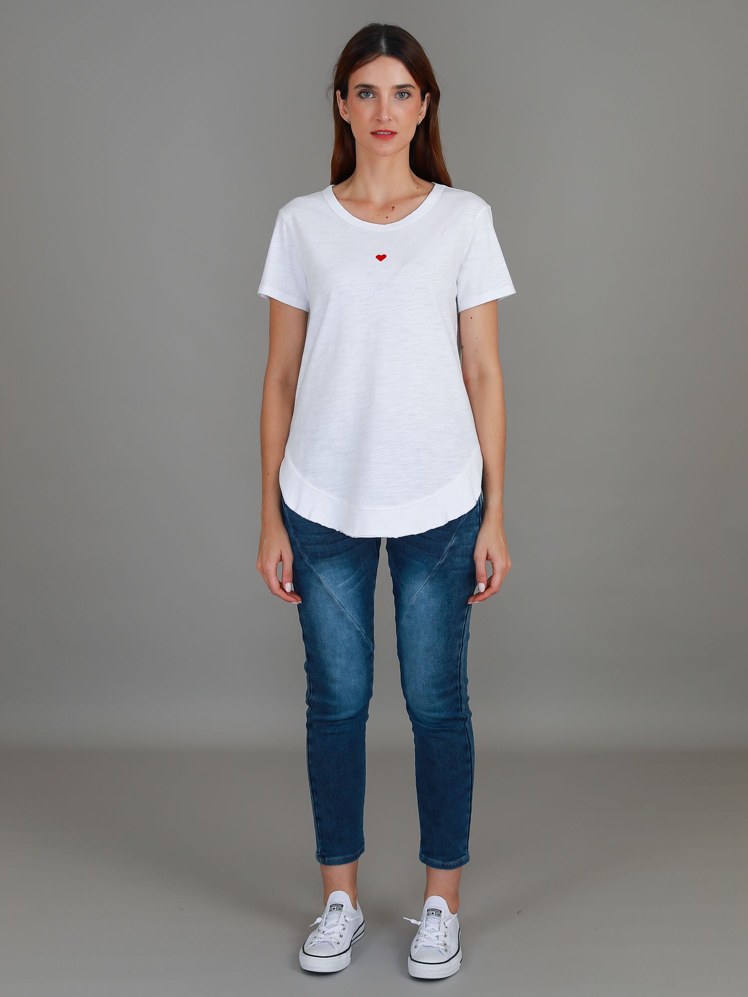 t shirt with curved hem #color_white